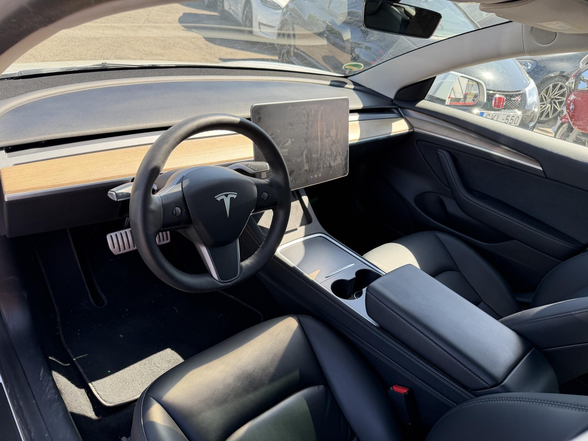 TESLA MODEL 3 Performance AWD (Automata) 68e km. téli-nyári kerék garnitúra. überturbine felni. mátrix LED. garanciális!