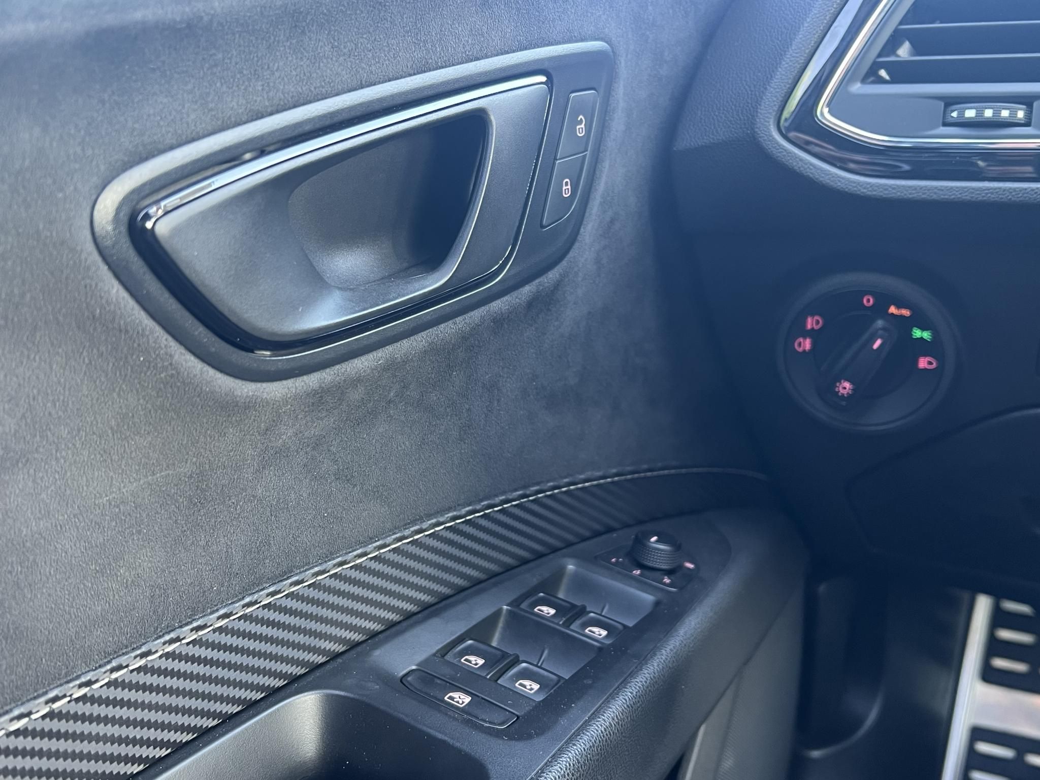 SEAT LEON ST 2.0 TSI Cupra 4Drive DSG Magyarországi. teljes szerviztörténet!