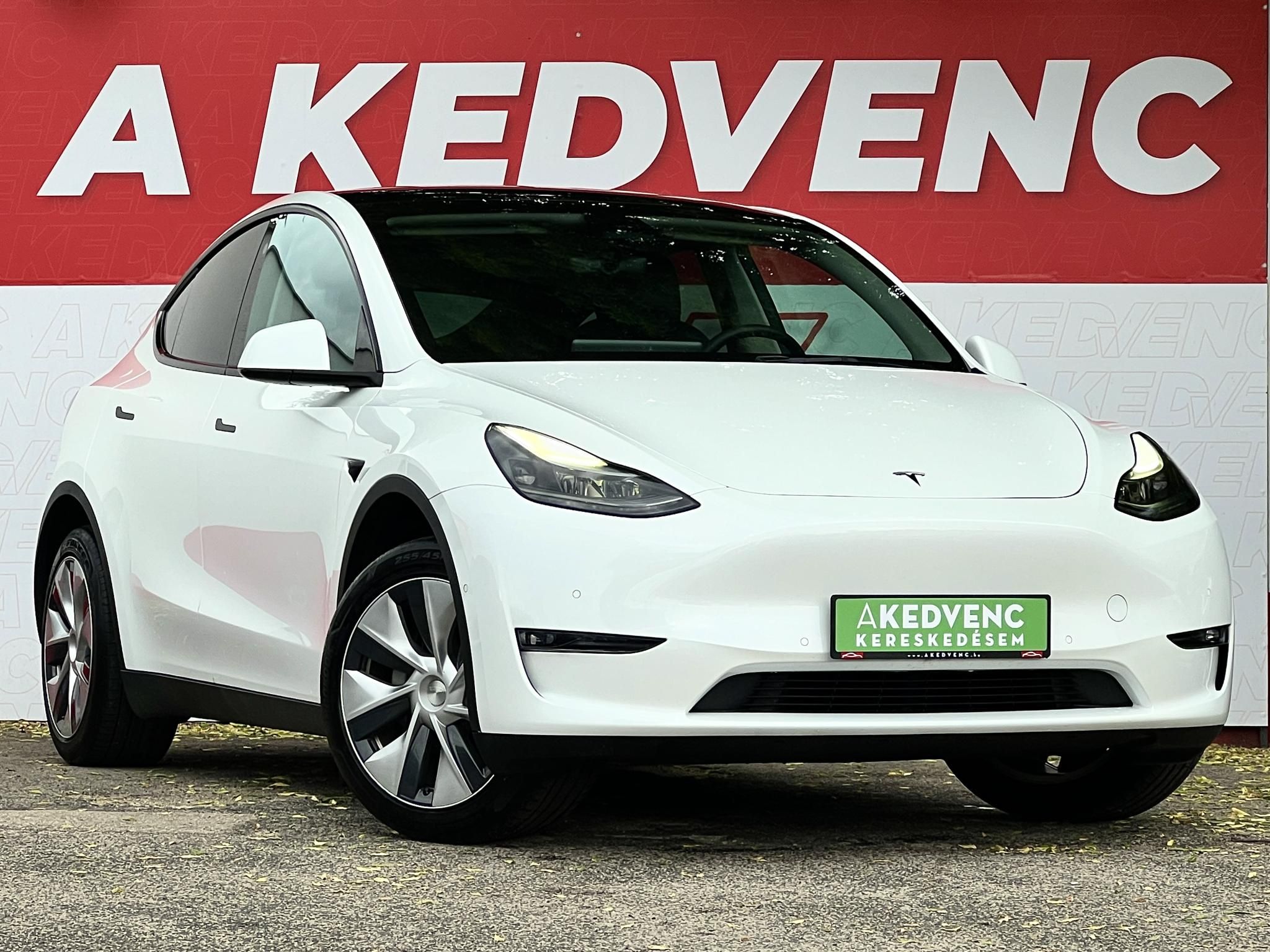 TESLA MODEL Y Long Range AWD (Automata) AMD Ryzen. hőszivattyú. mátrix LED. premium hifi