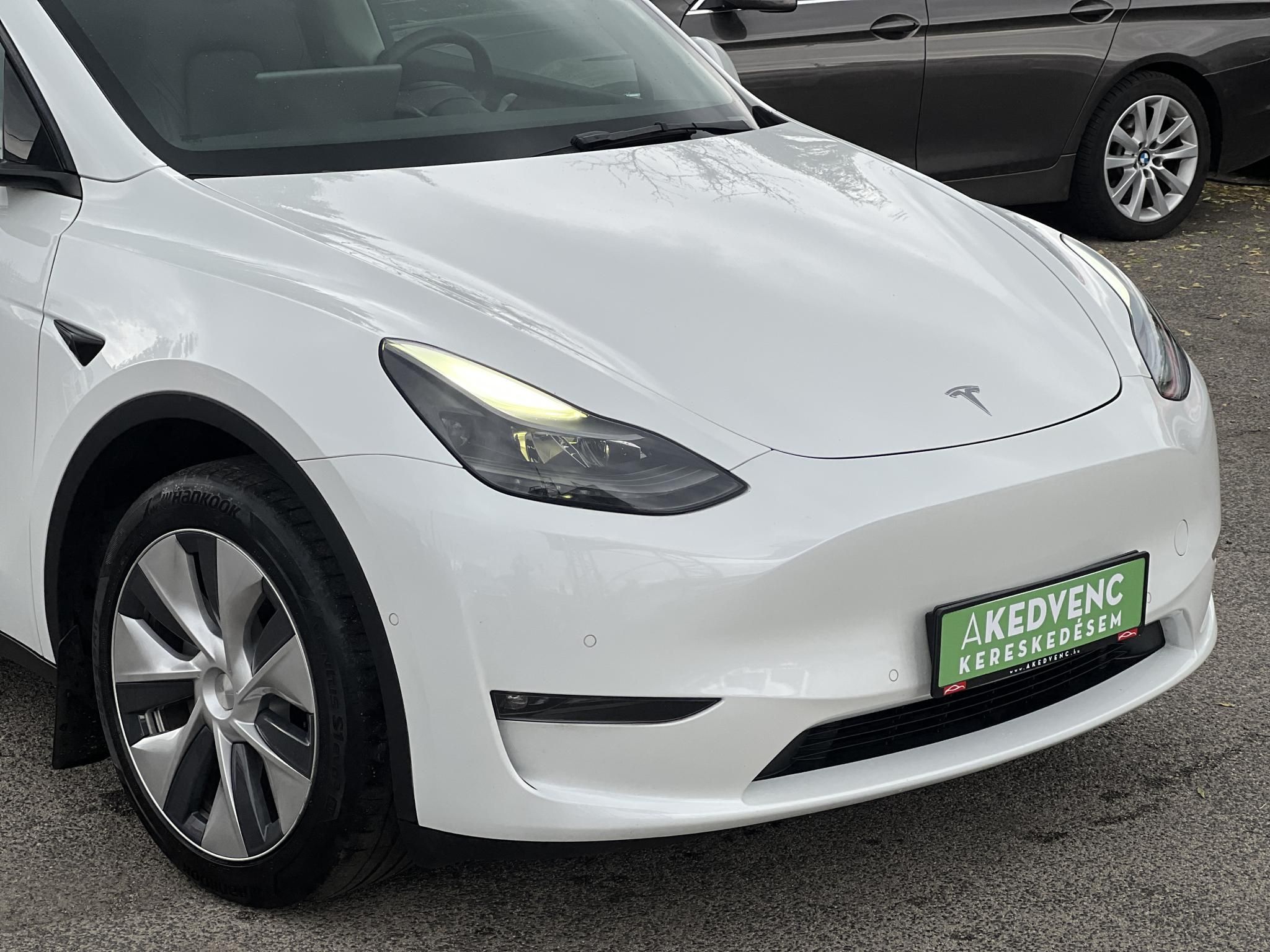 TESLA MODEL Y Long Range AWD (Automata) AMD Ryzen. hőszivattyú. mátrix LED. premium hifi