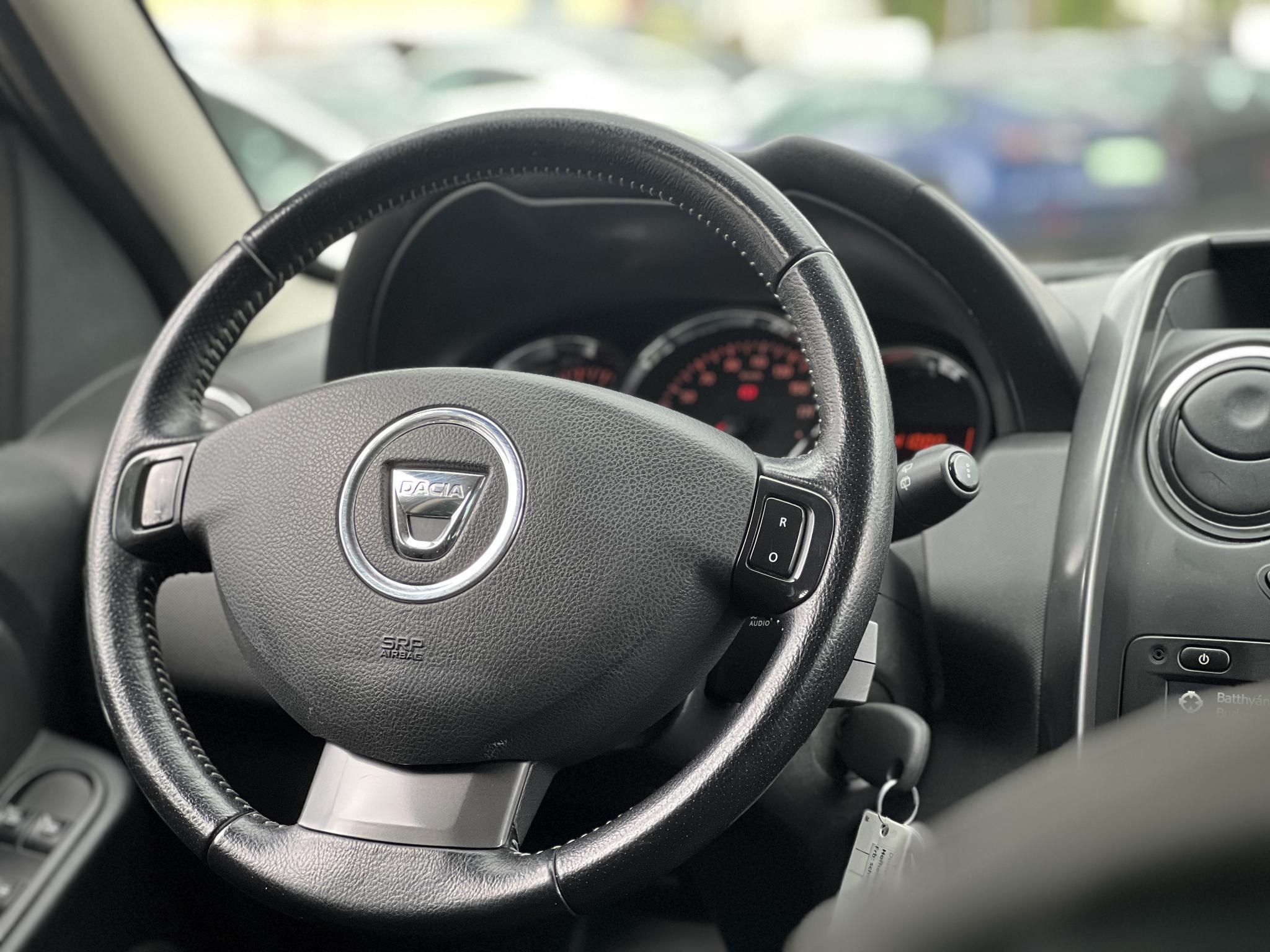 DACIA DUSTER 1.2 TCe Exception Klíma Tempomat Bluetooth Tolatóradar