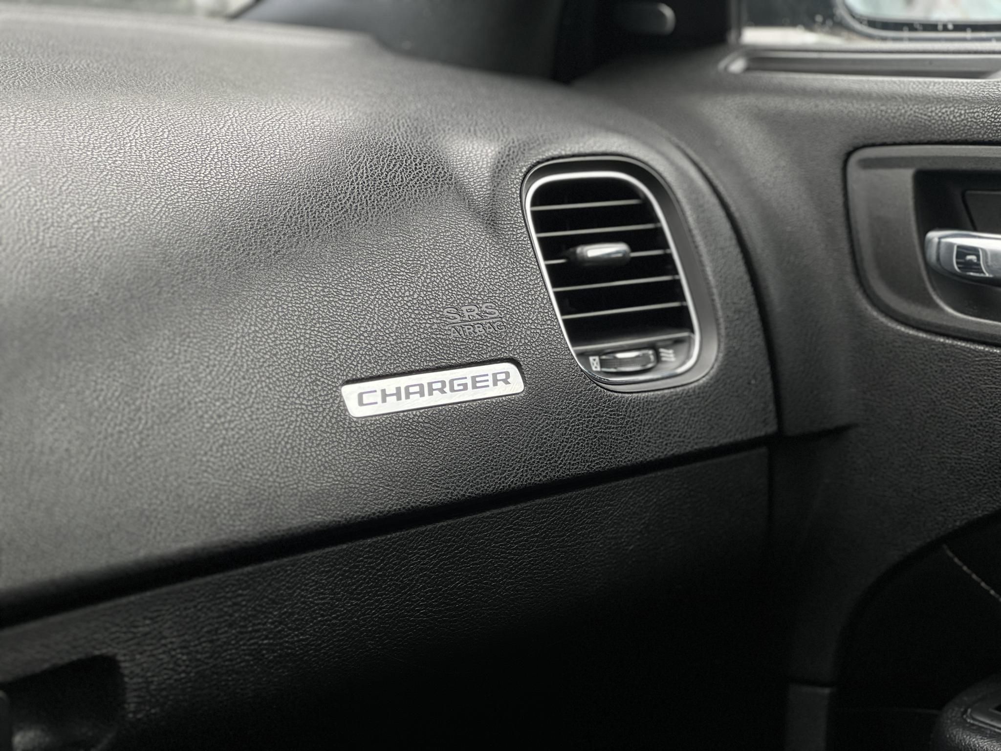DODGE CHARGER 5.7 Hemi R/T