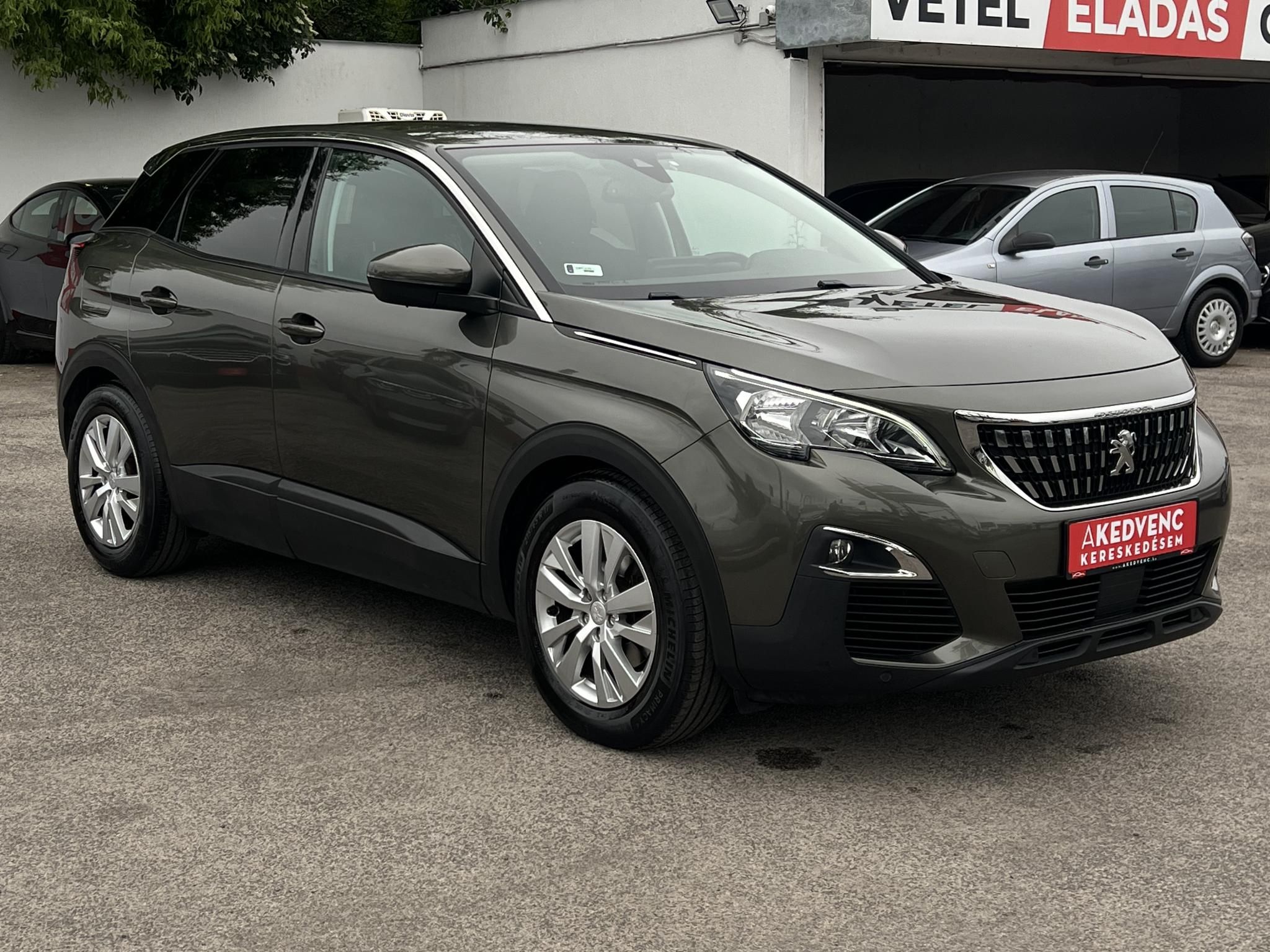PEUGEOT 3008 1.6 BlueHDi Active EAT6 Klíma Tempomat Bluetooth Carplay 360 kamera!