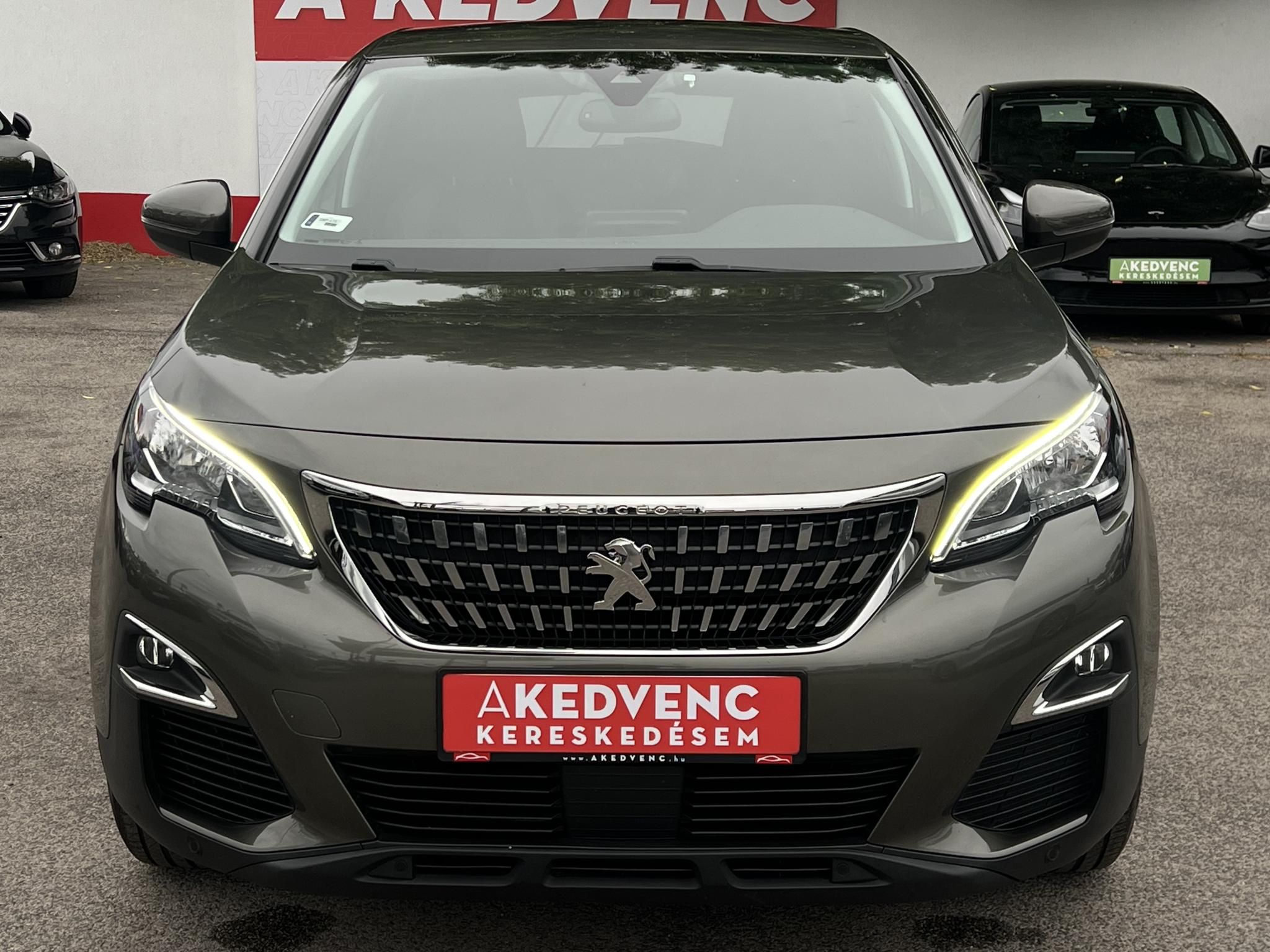 PEUGEOT 3008 1.6 BlueHDi Active EAT6 Klíma Tempomat Bluetooth Carplay 360 kamera!