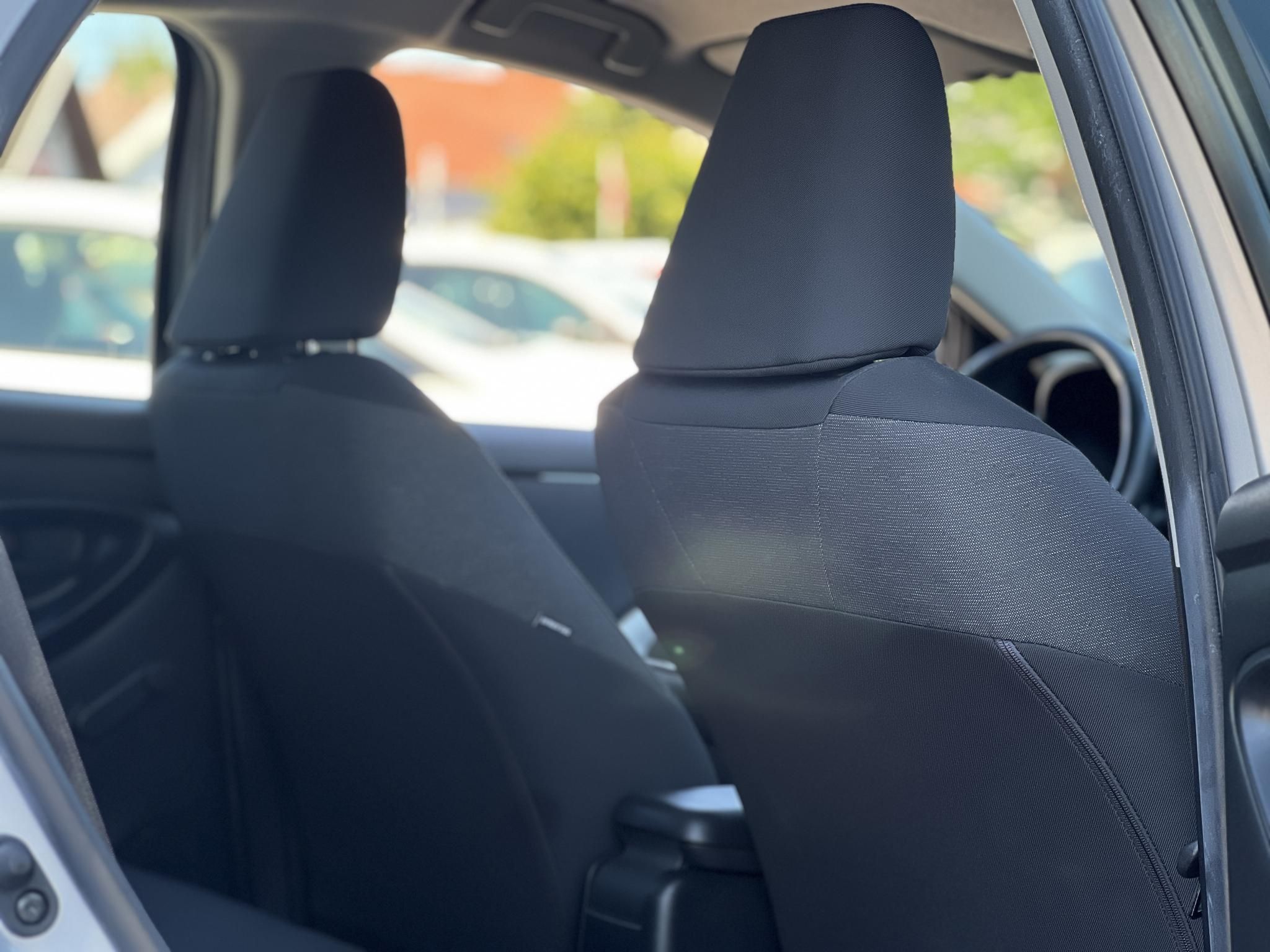 TOYOTA YARIS 1.5 Hybrid Executive e-CVT 103e km. LED fényszórók. táblafelismerő. ülésfűtés. kamera. digitklíma!
