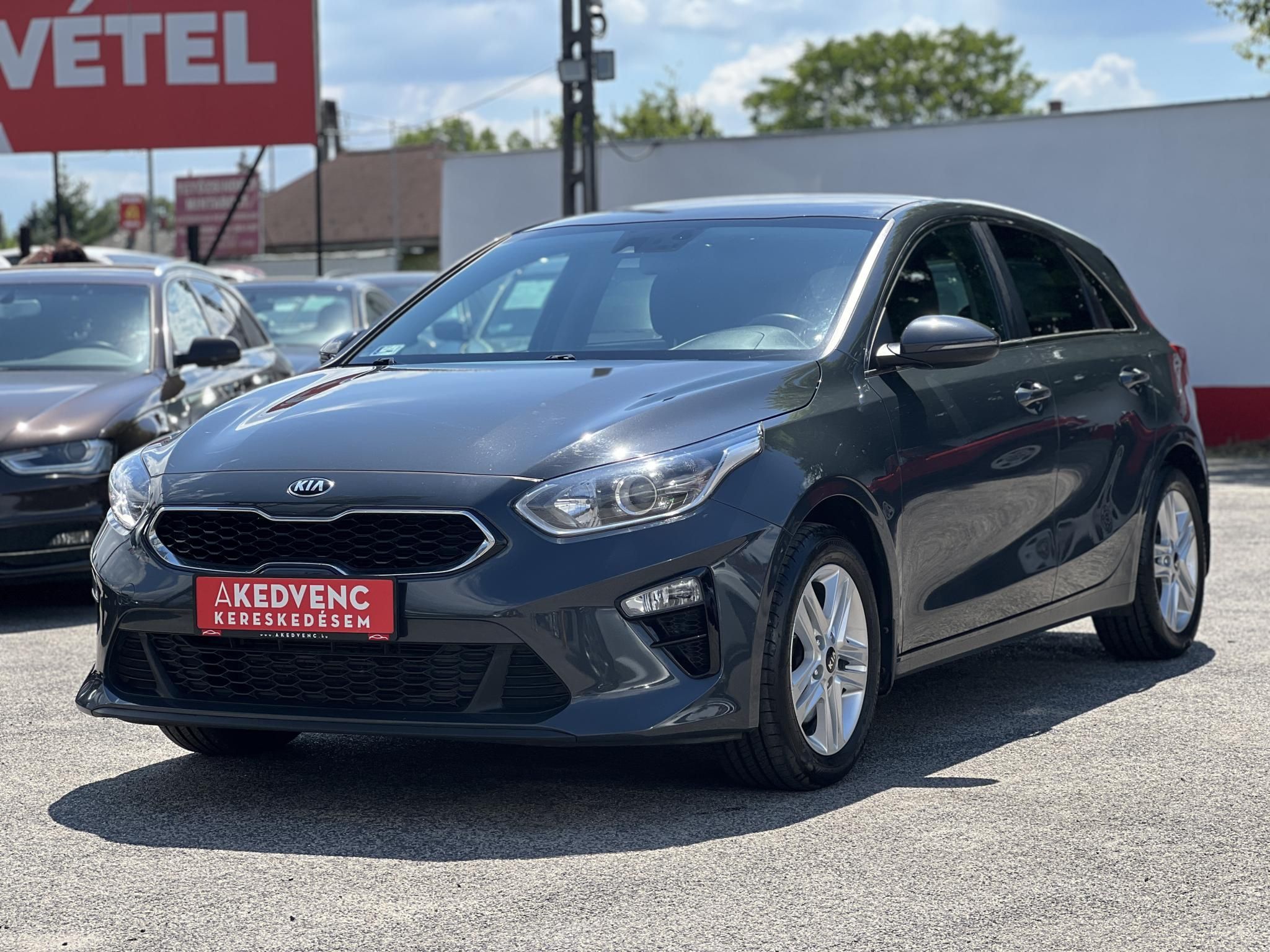 KIA CEE'D Ceed 1.6 CRDi HP Gold Carplay T.kamera Gyári garancia!