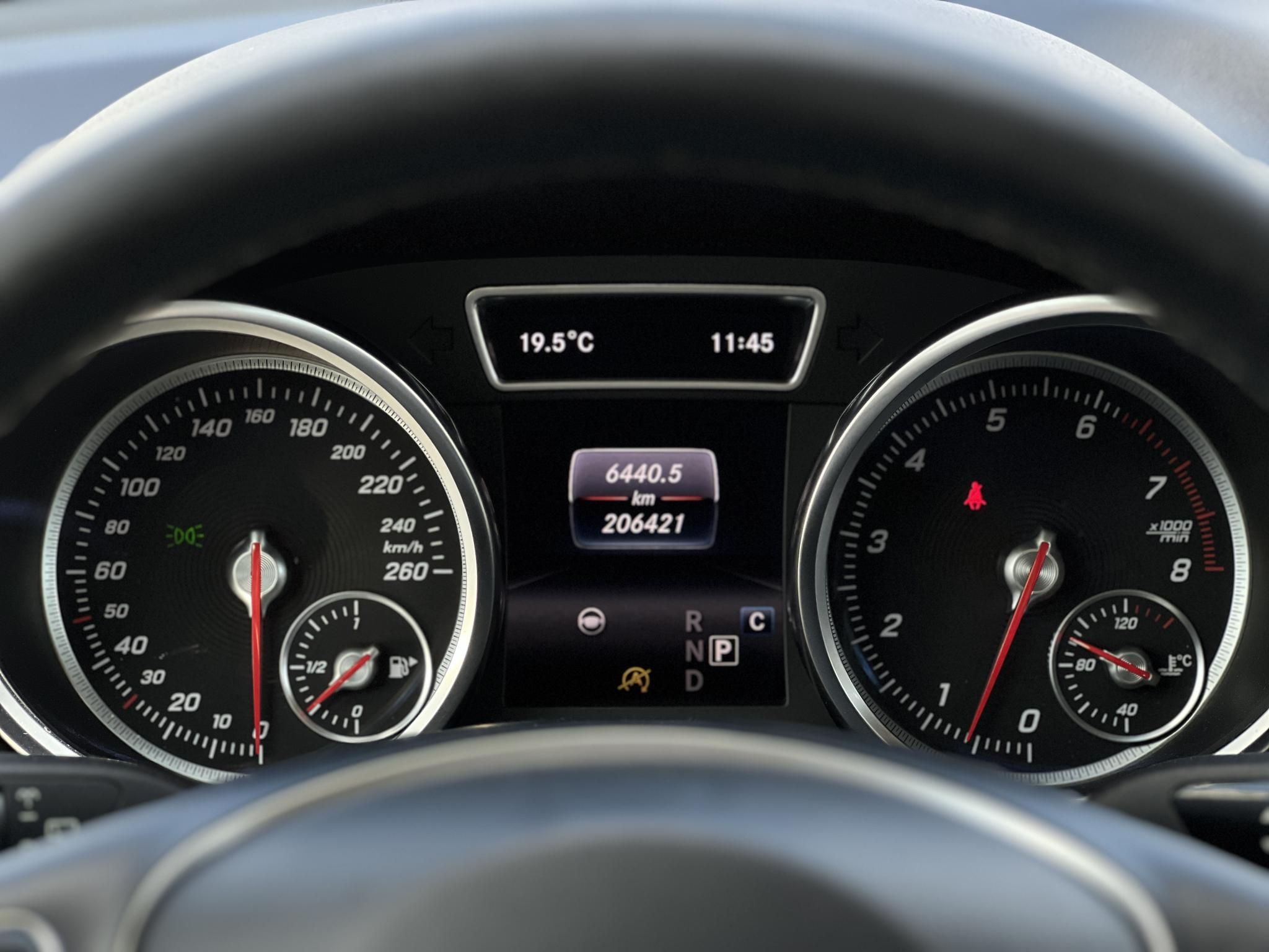 MERCEDES-BENZ GLE 400 4Matic (Automata) Pappas autó. Végig márkaszervizelt 1.tulajdonos!