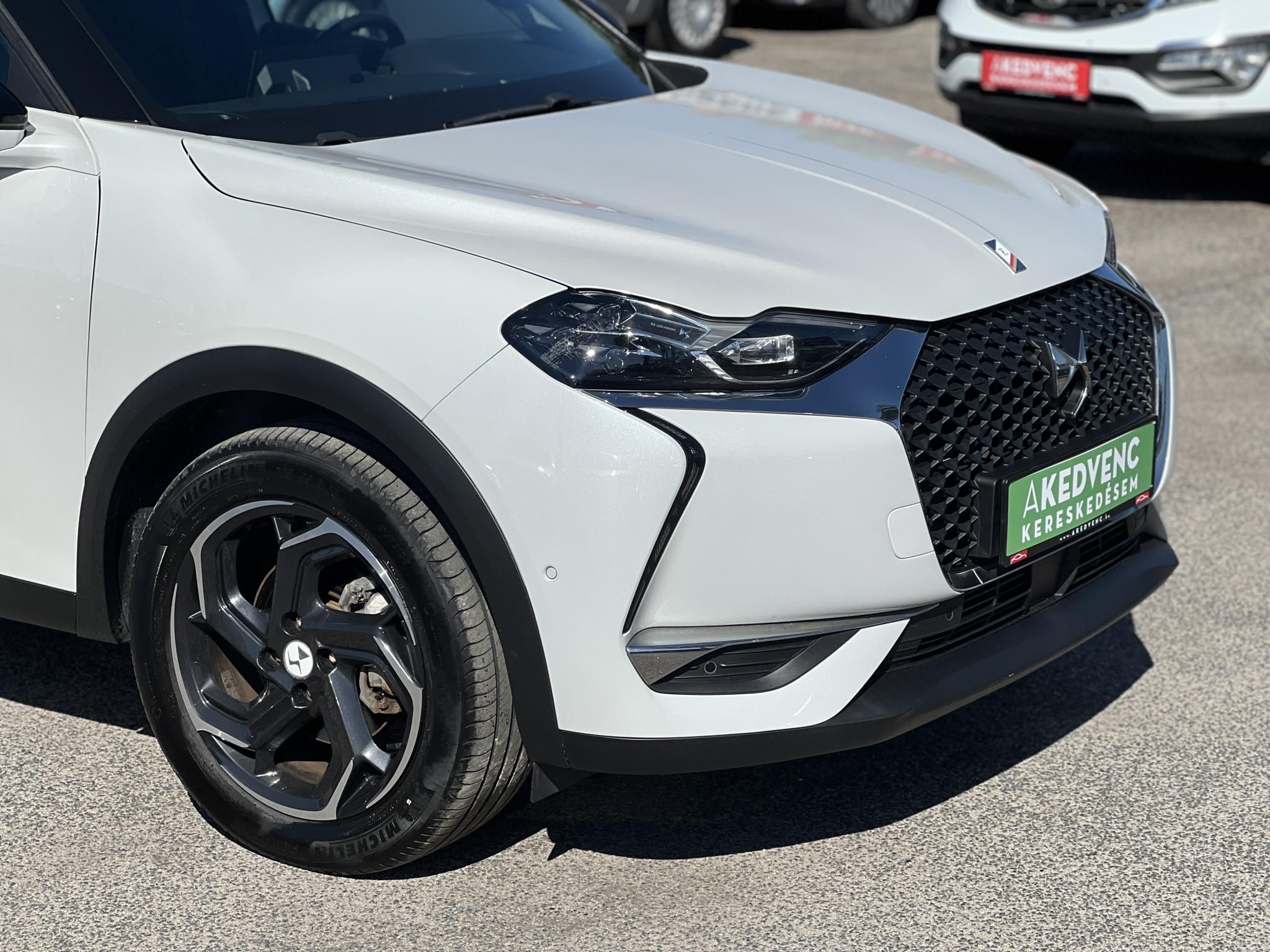 DS DS 3 CROSSBACK E-Tense 50kWh Ultra Prestige 34e km. 300km hátótáv. újszerű állapot. CARPLAY!