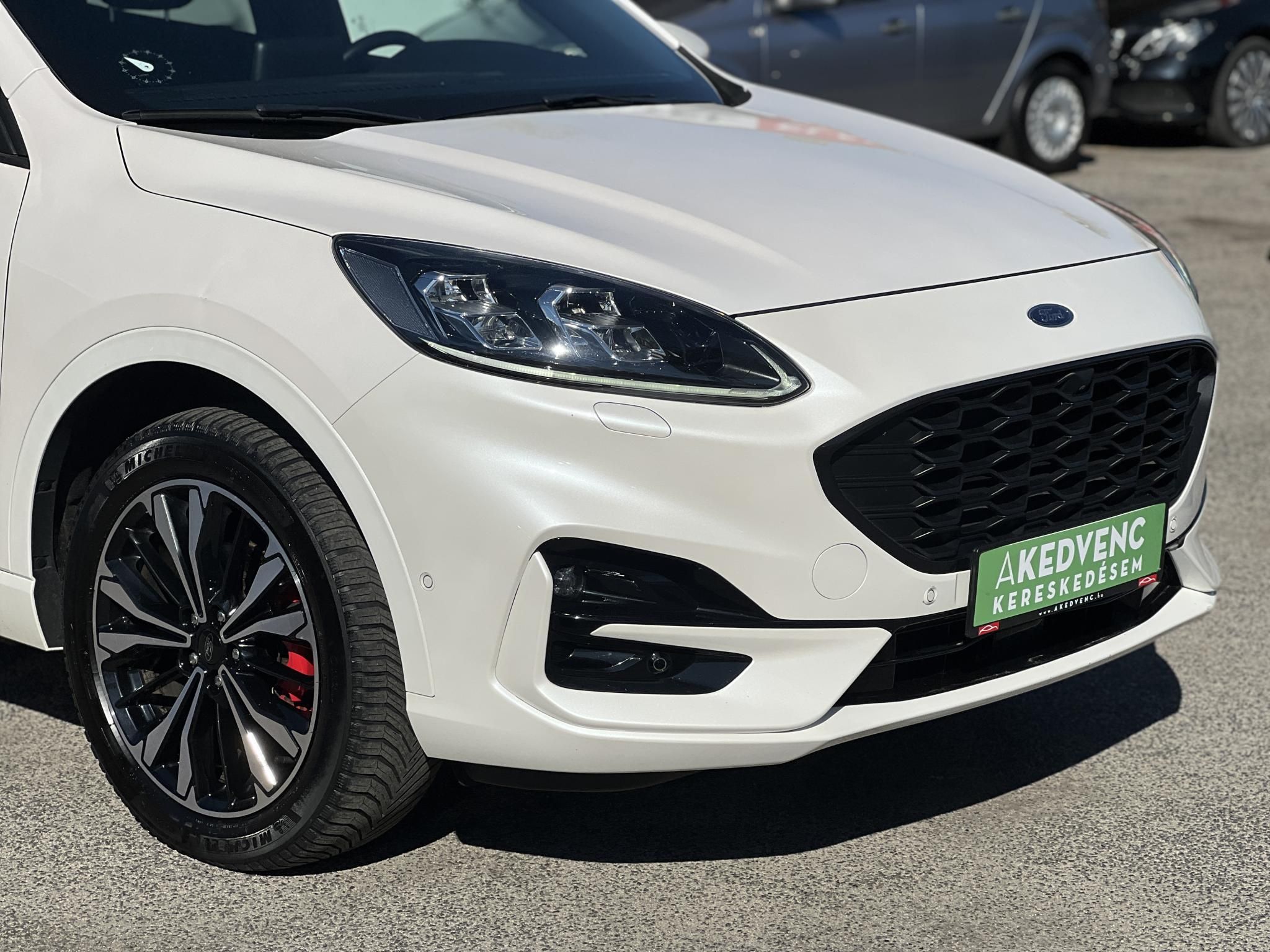 FORD KUGA 2.5 PHEV ST-Line CVT ST-line