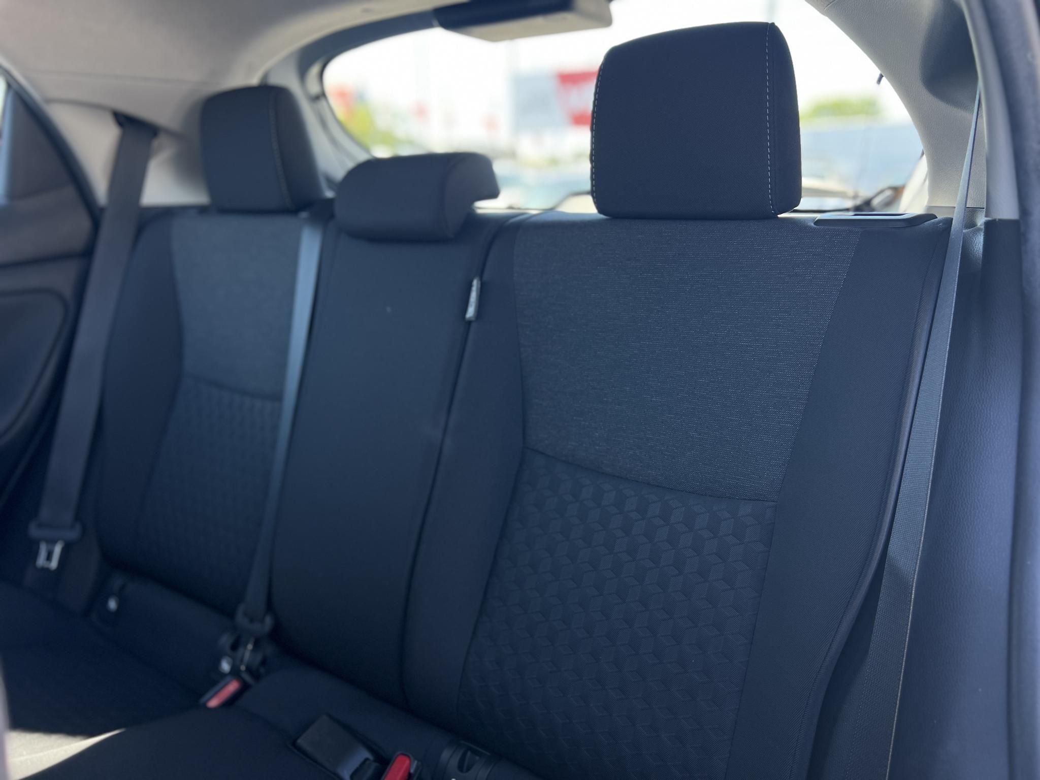 TOYOTA YARIS 1.5 Hybrid Comfort Tech e-CVT 103e km. táblafelismerő. ülésfűtés. kamera. digitklíma