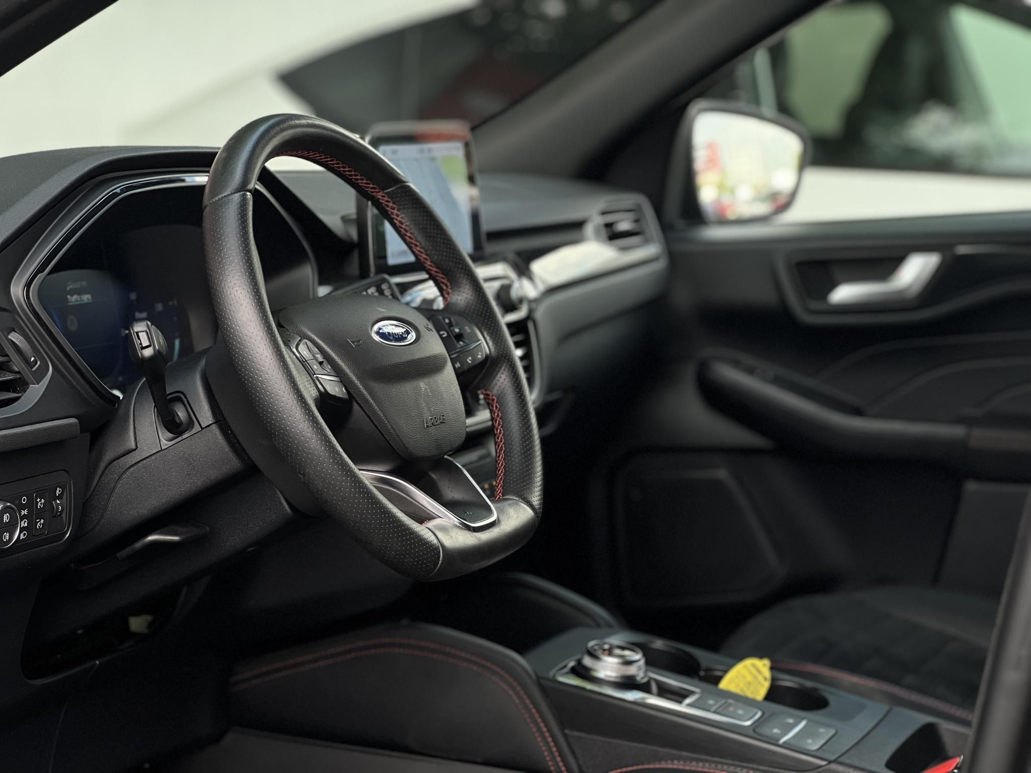 FORD KUGA 2.5 PHEV ST-Line CVT ST-line