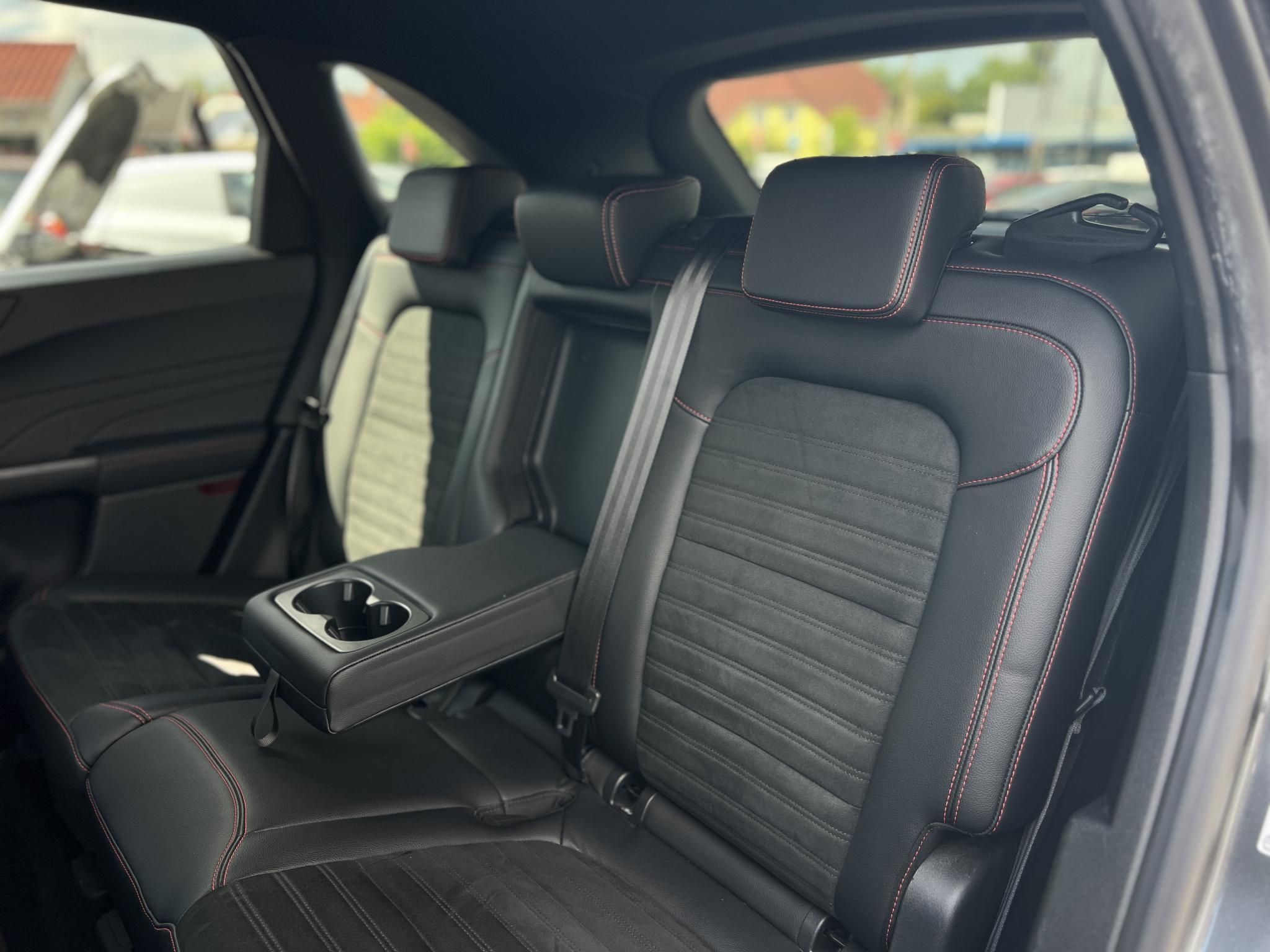 FORD KUGA 2.5 PHEV ST-Line CVT ST-line