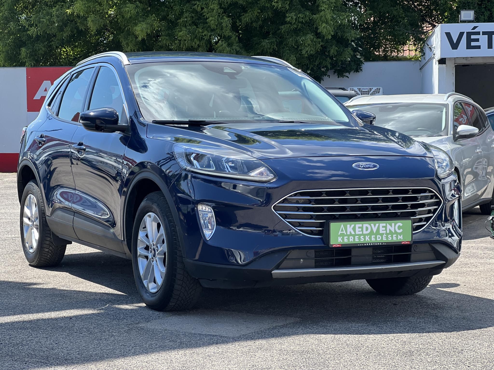 FORD KUGA 2.5 FHEV Titanium CVT 89e km!