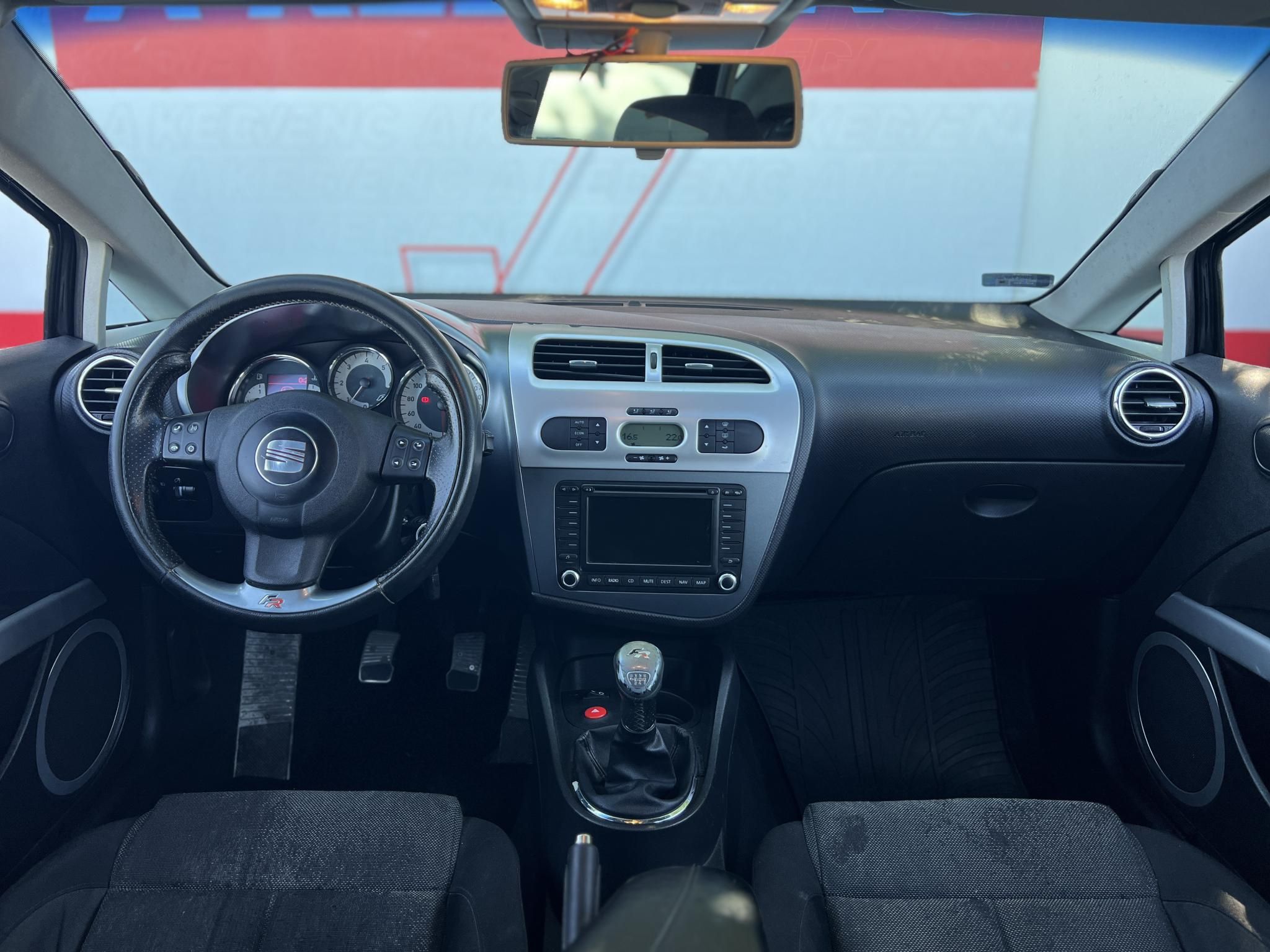 SEAT LEON 2.0 PD TDI FR DPF 170LE. Monster design. Napfénytető. Friss műszaki vizsga!