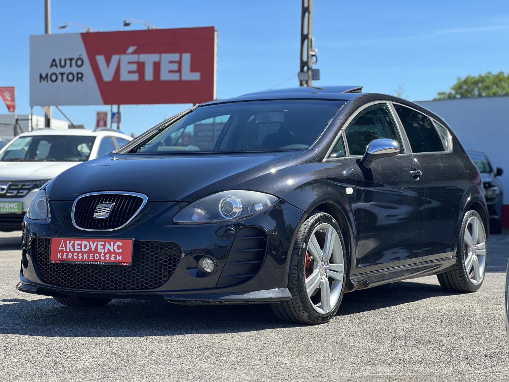 SEAT LEON 2.0 PD TDI FR DPF 170LE. Monster design. Napfénytető. Friss műszaki vizsga!