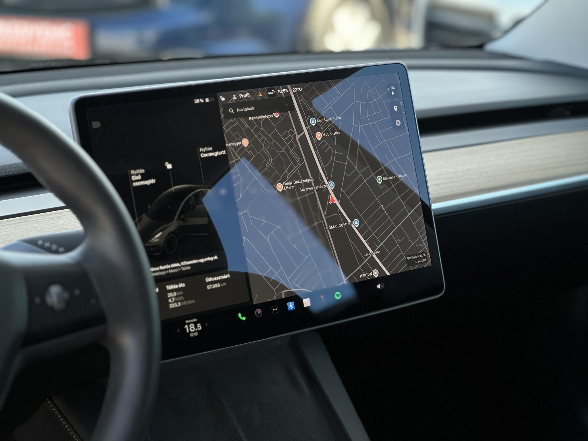 TESLA MODEL 3 Performance AWD (Automata) 87e km. mátrix LED. hőszivattyú. garanciális. téli-nyári kerék szett!