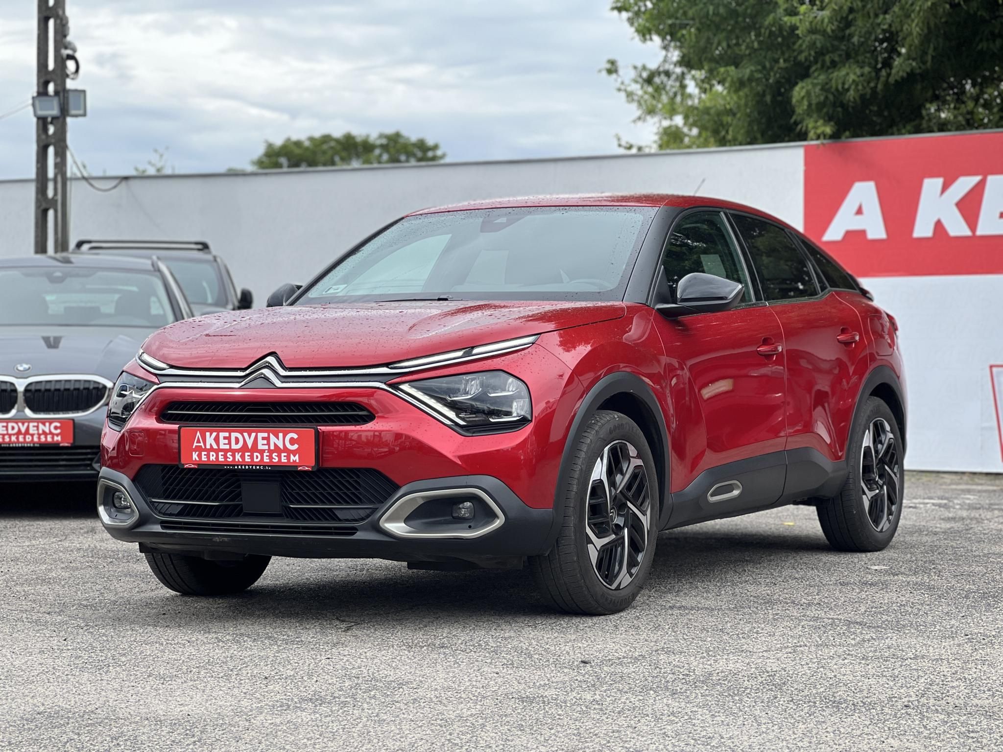 CITROEN C4 1.2 PureTech Feel Plus M.o.-i. 1.tul. 61e km. 360 kamera. HUD. Vonóhorog!