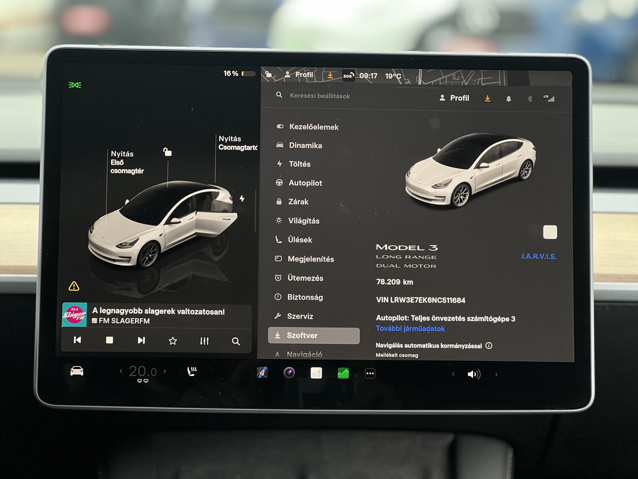 TESLA MODEL 3 Long Range AWD (Automata) 78e km. AMD Ryzen. mátrix LED. hőszivattyú. garanciális!