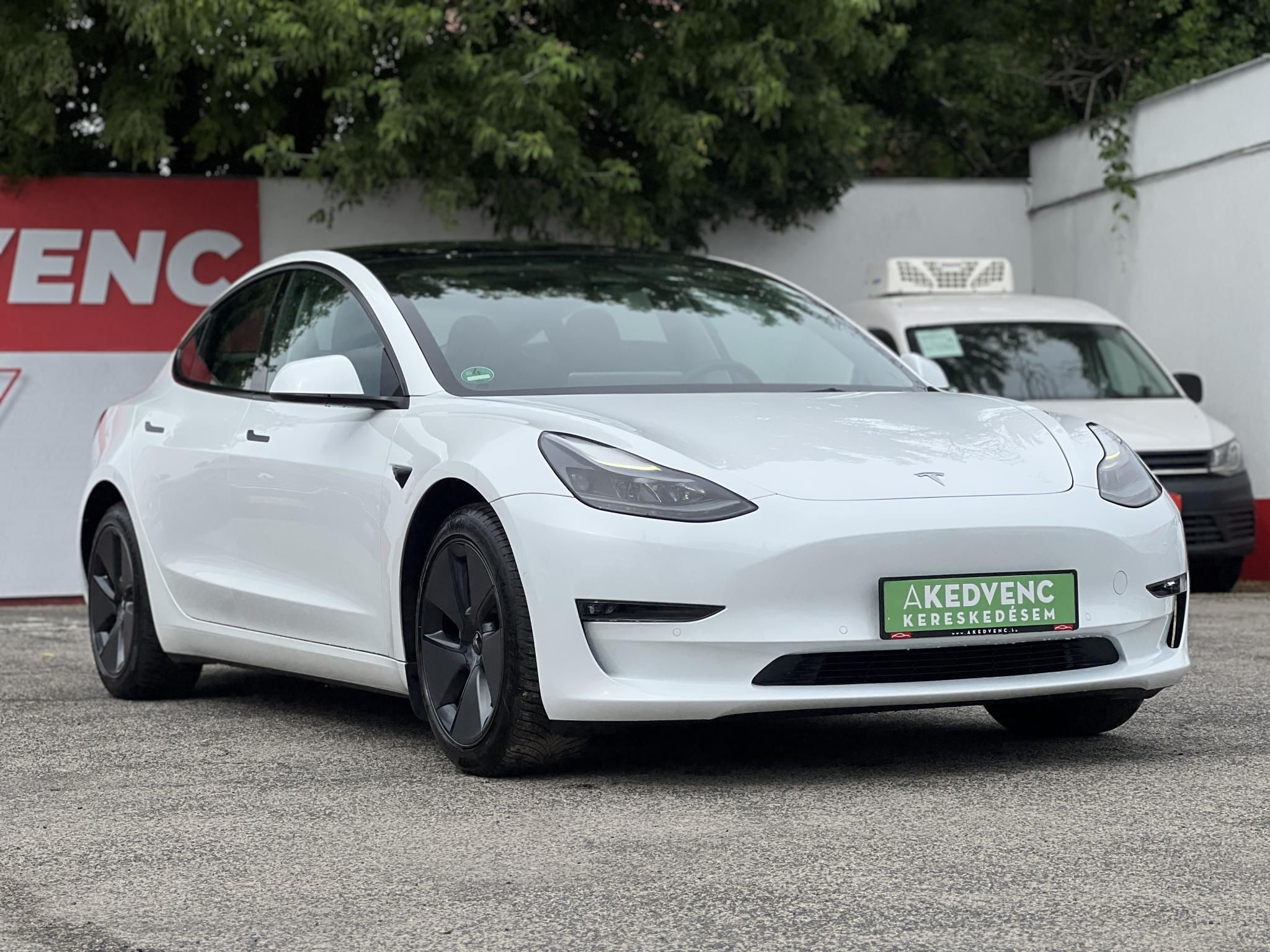 TESLA MODEL 3 Long Range AWD (Automata) 78e km. AMD Ryzen. mátrix LED. hőszivattyú. garanciális!