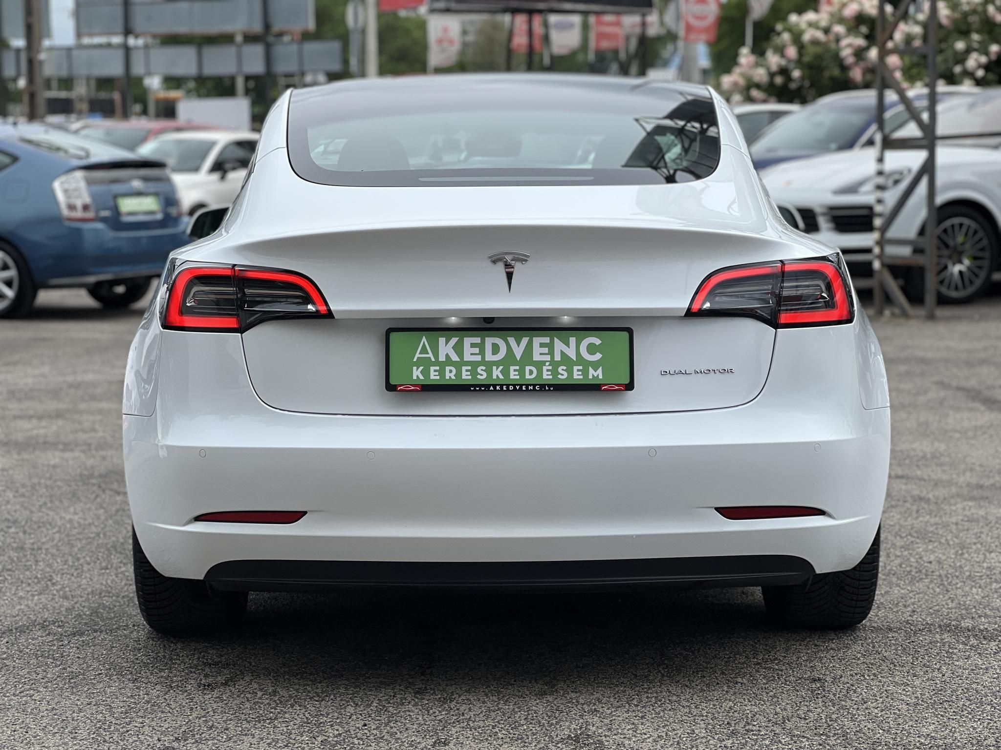 TESLA MODEL 3 Long Range AWD (Automata) 78e km. AMD Ryzen. mátrix LED. hőszivattyú. garanciális!