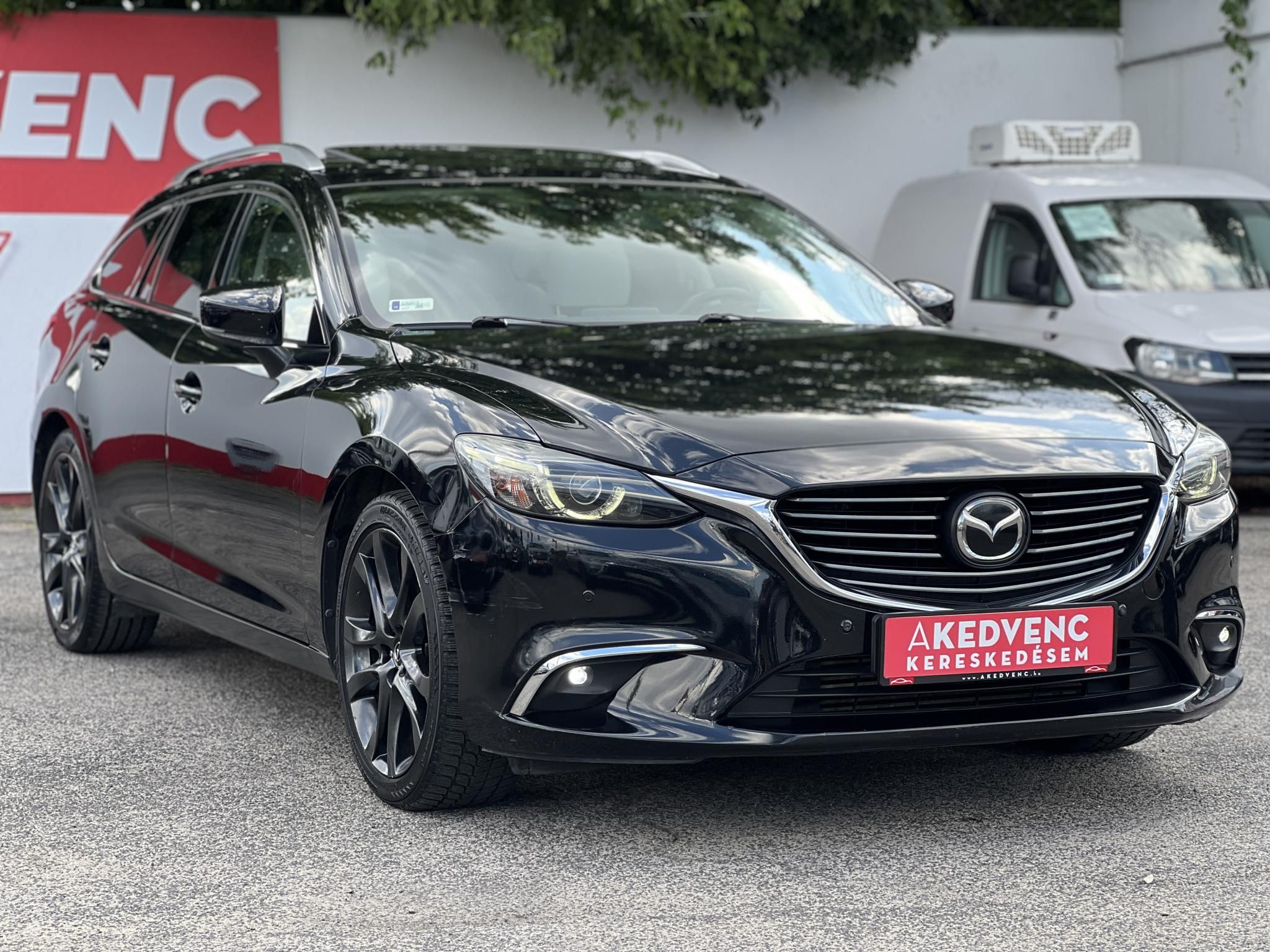 MAZDA 6 2.2 CD Revolution Top (Automata) Sávtartó 360 Head-up Kamera Fehér bőr belső!