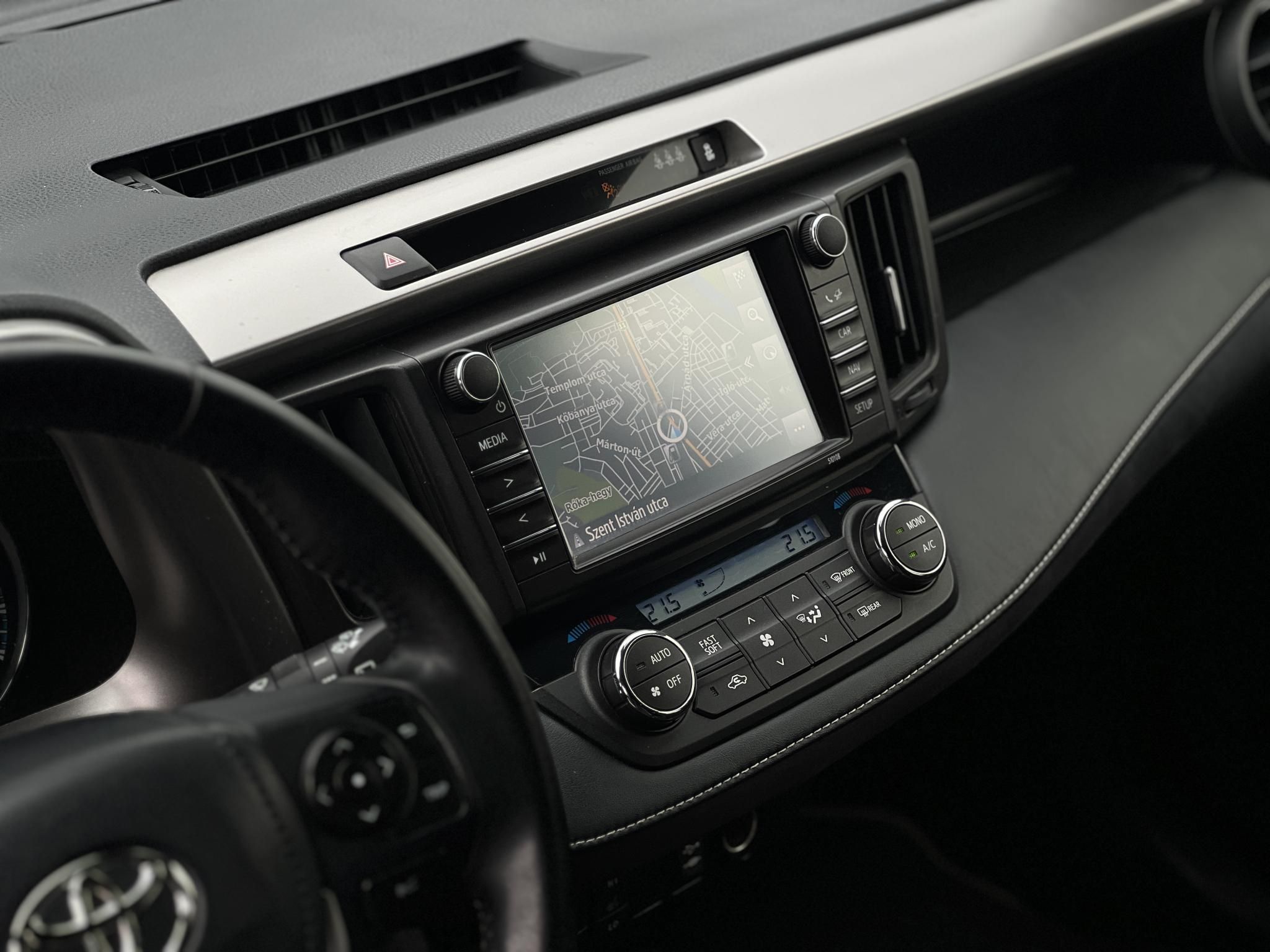 TOYOTA RAV 4 Rav4 2.5 Hybrid Executive 2WD e-CVT 114e km