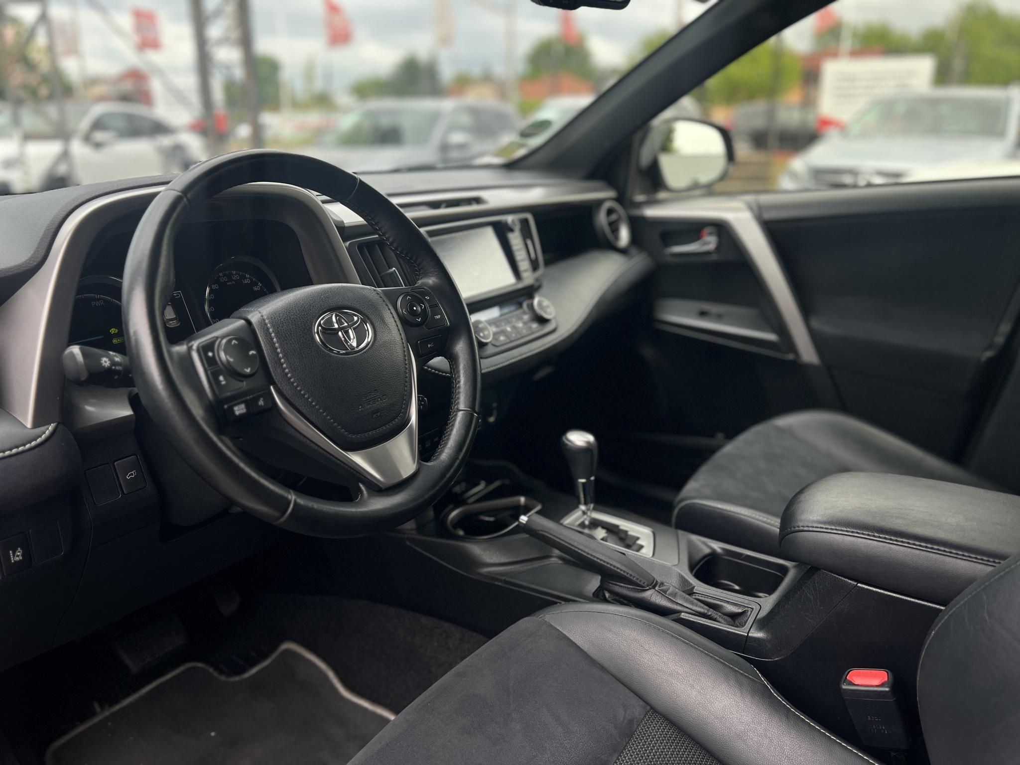 TOYOTA RAV 4 Rav4 2.5 Hybrid Executive 2WD e-CVT 114e km
