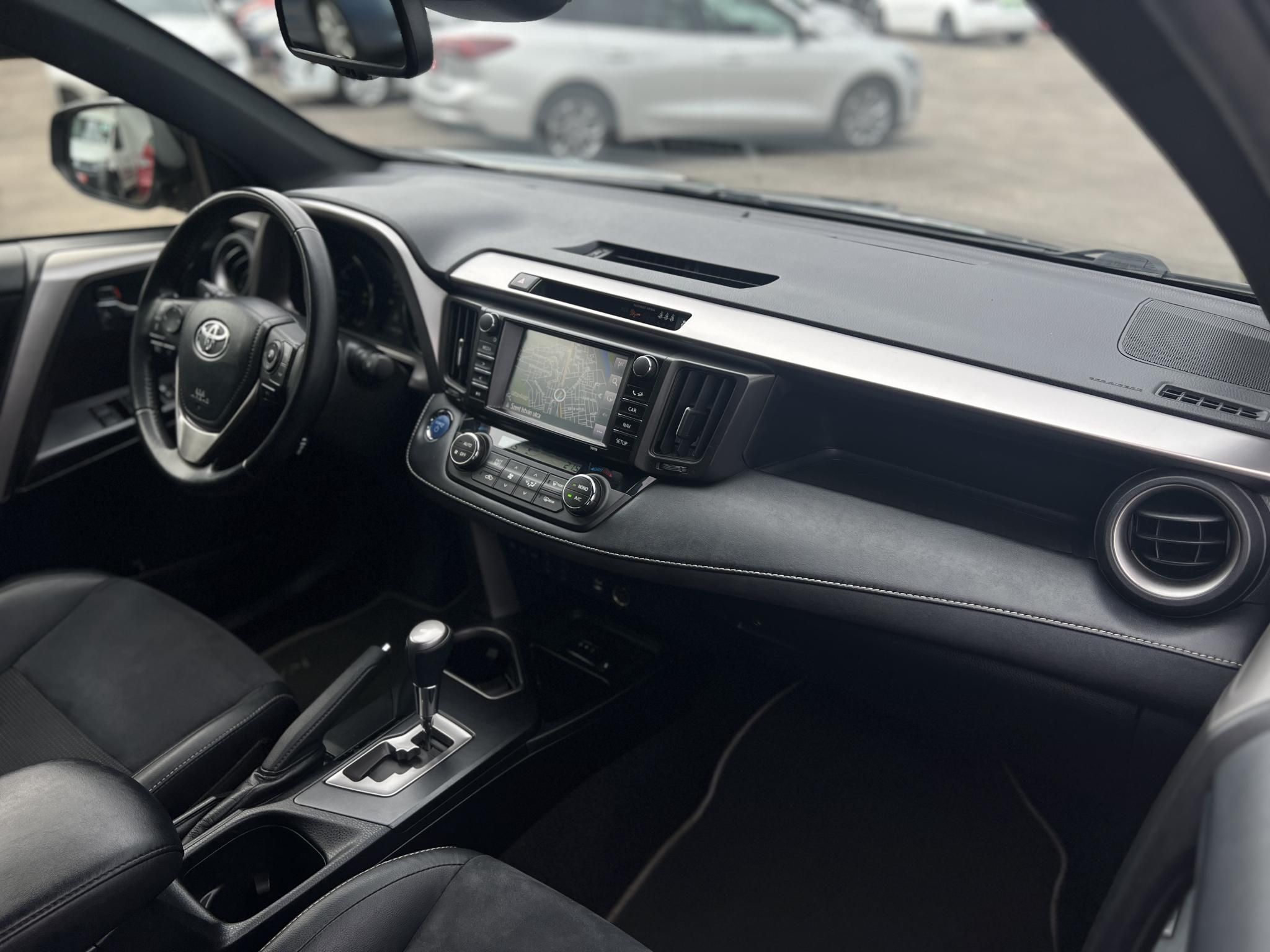 TOYOTA RAV 4 Rav4 2.5 Hybrid Executive 2WD e-CVT 114e km