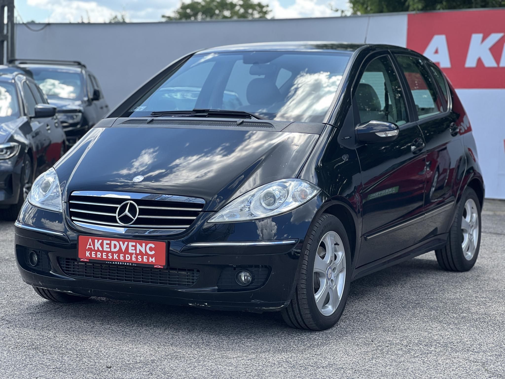 MERCEDES-BENZ A 180 CDI Avantgarde 169e km. világos belső. teljes nagyszerviz elvégezve!