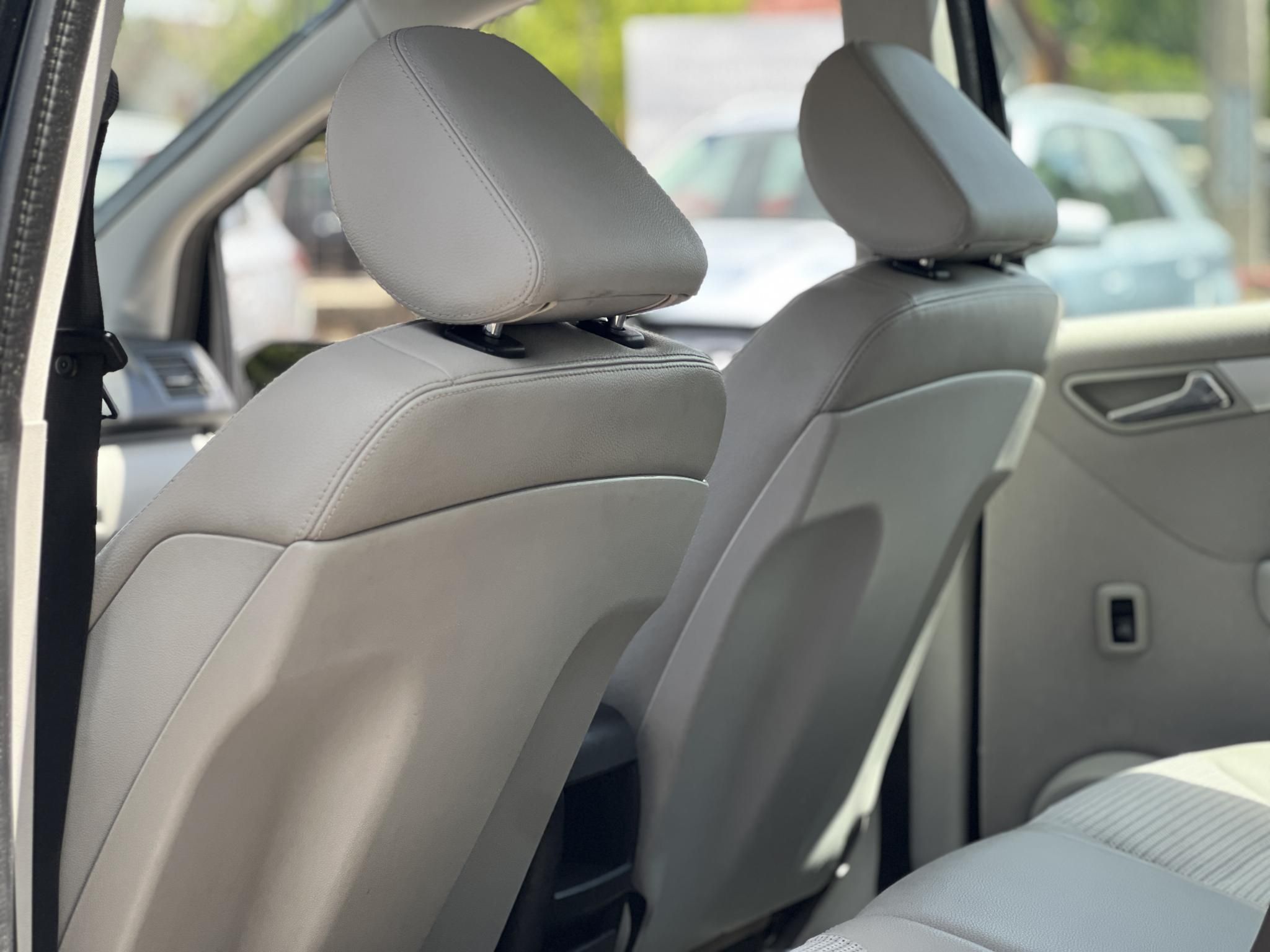 MERCEDES-BENZ A 180 CDI Avantgarde 169e km. világos belső. teljes nagyszerviz elvégezve!