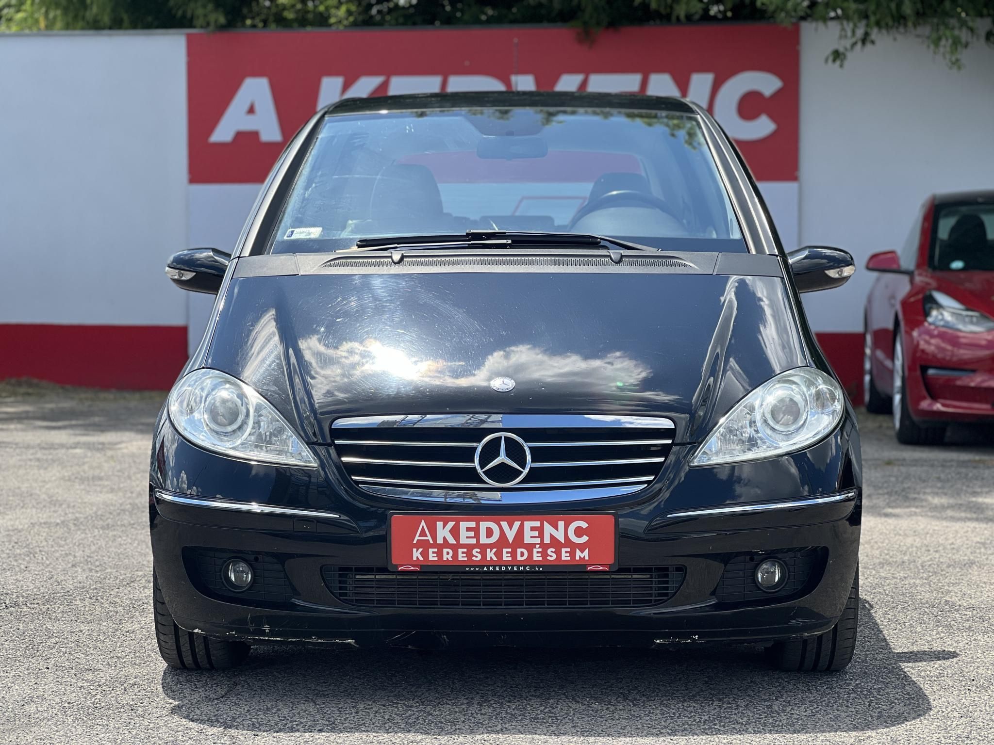 MERCEDES-BENZ A 180 CDI Avantgarde 169e km. világos belső. teljes nagyszerviz elvégezve!