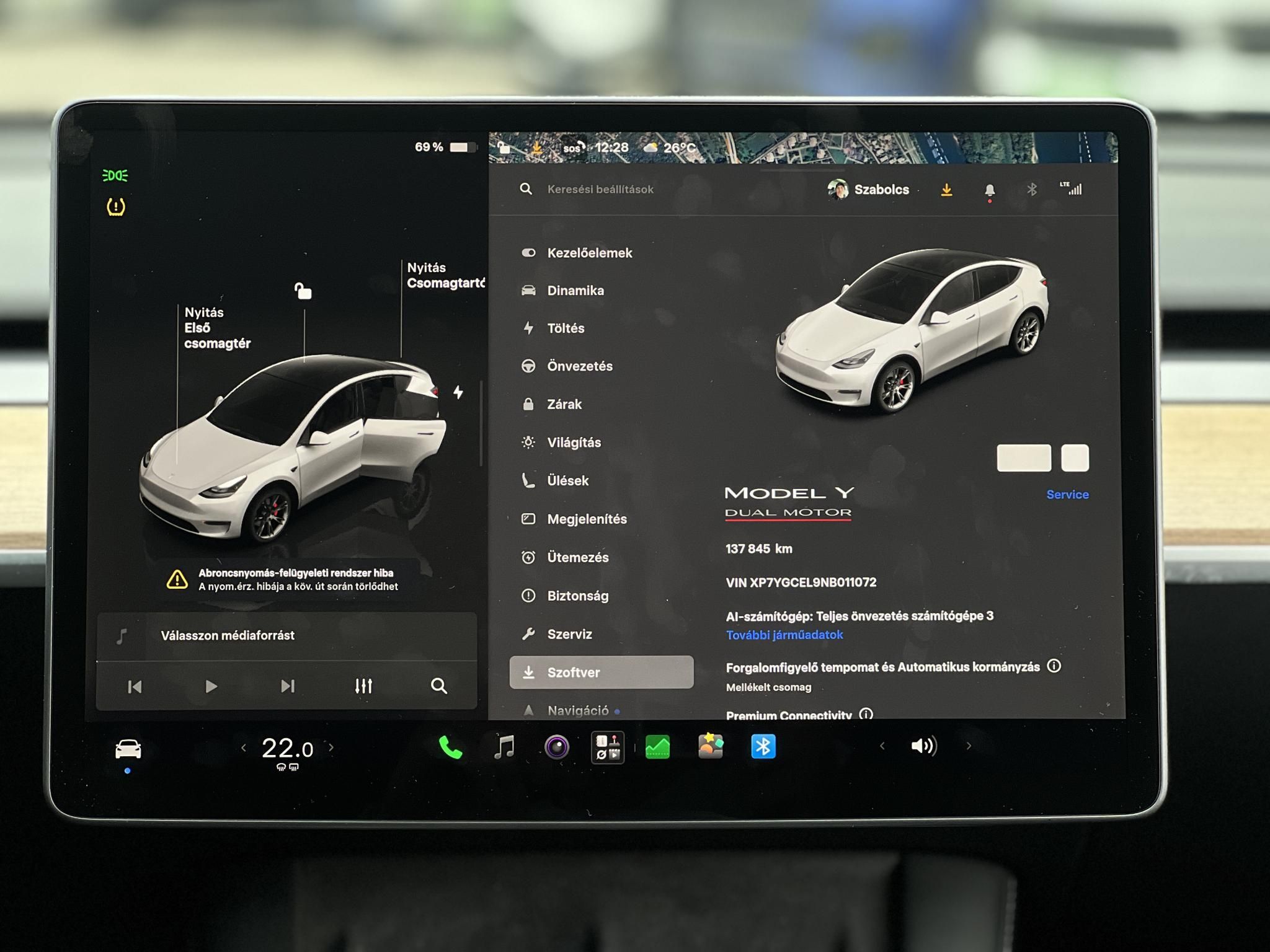 TESLA MODEL Y Performance AWD (Automata) 138e km. AMD Ryzen. mátrix LED. hőszivattyú. magyar rendszámos. garanciális!