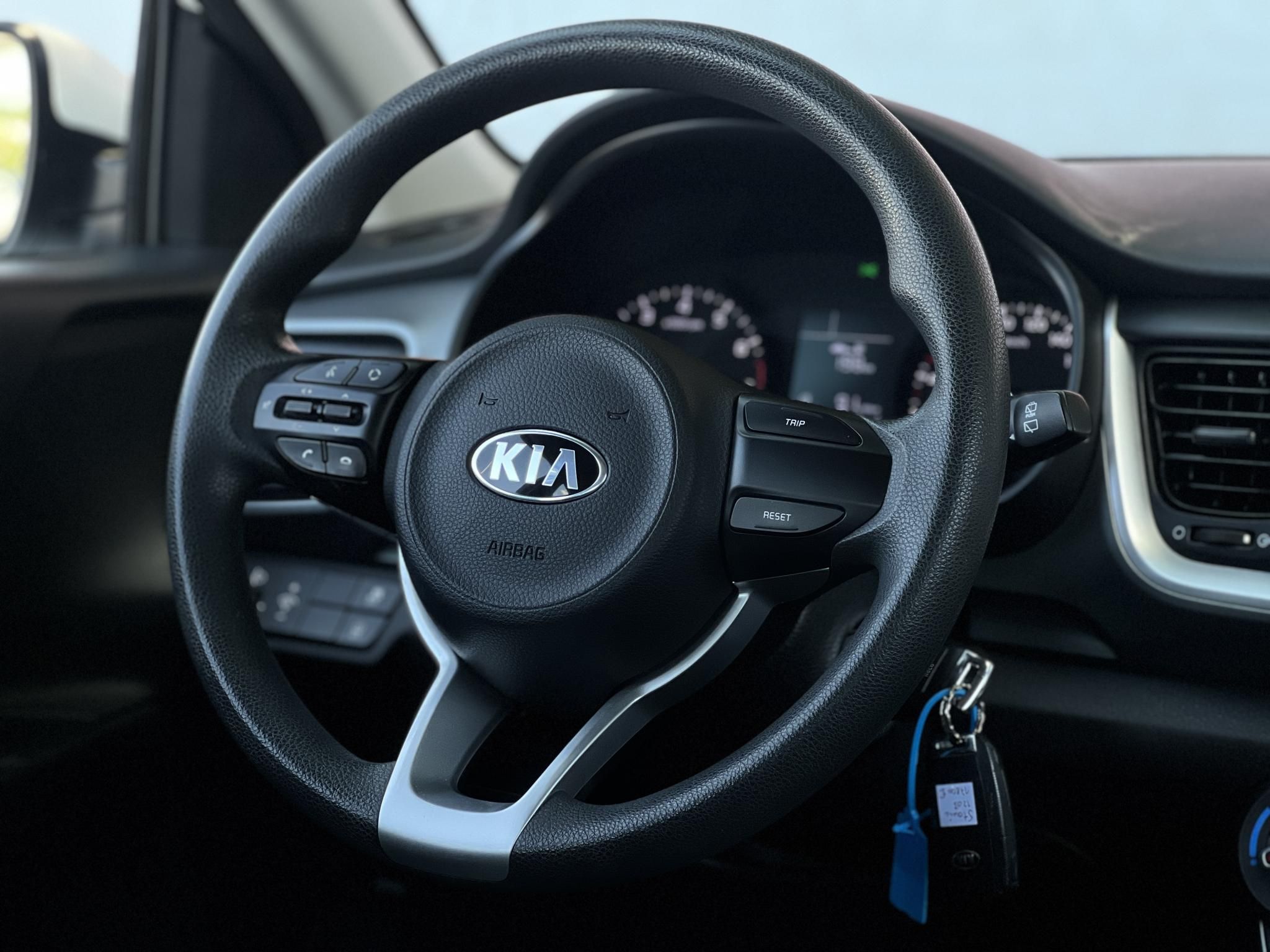 KIA STONIC 1.25 MPI Style Magyarországi. Gyári fényezés. 63e km.Végig vezetett szervizkönyv!