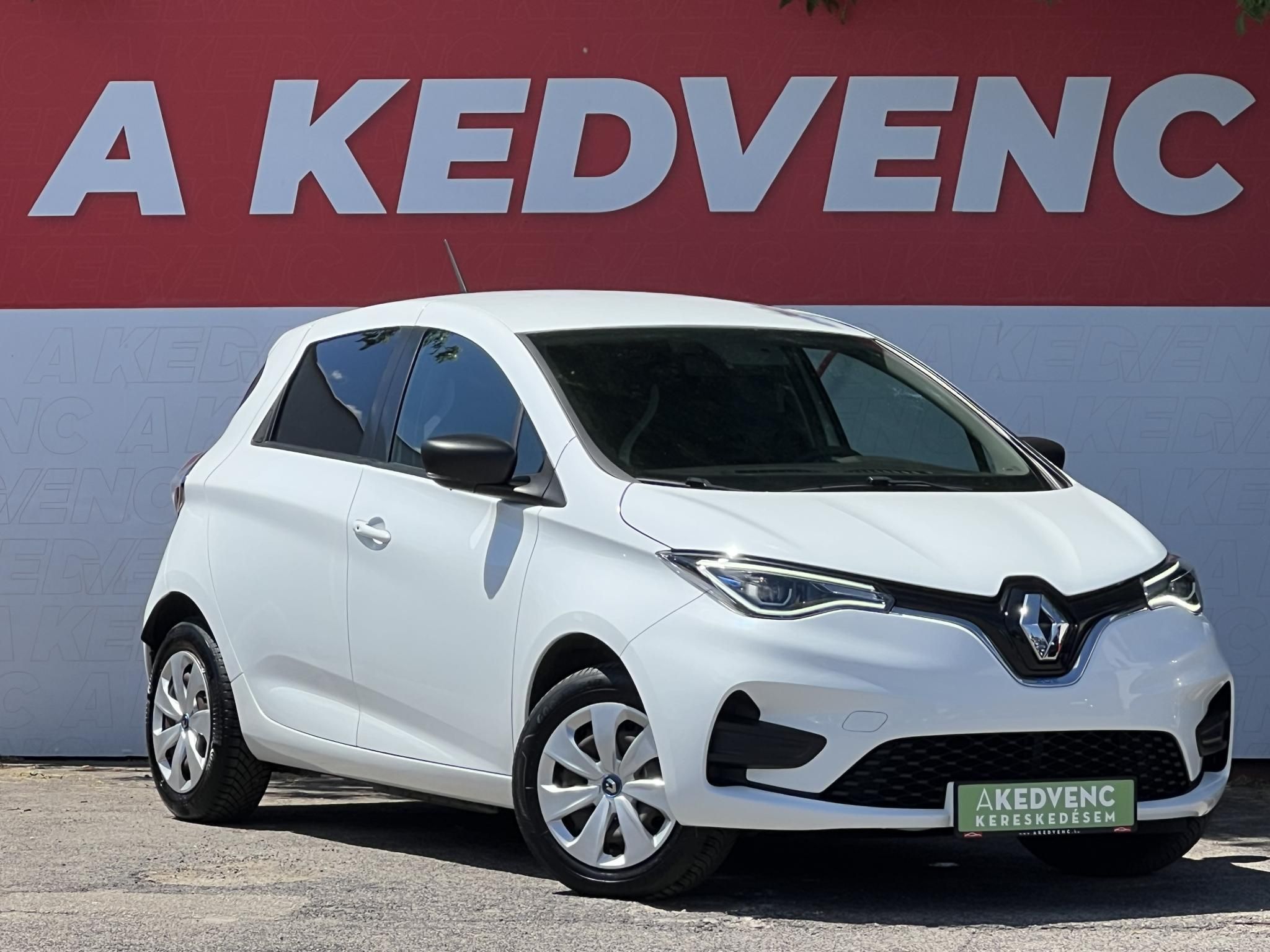 RENAULT ZOE E-Tech Electric 110 52 kWh Life 63e km. 300km hatótáv. CARPLAY!