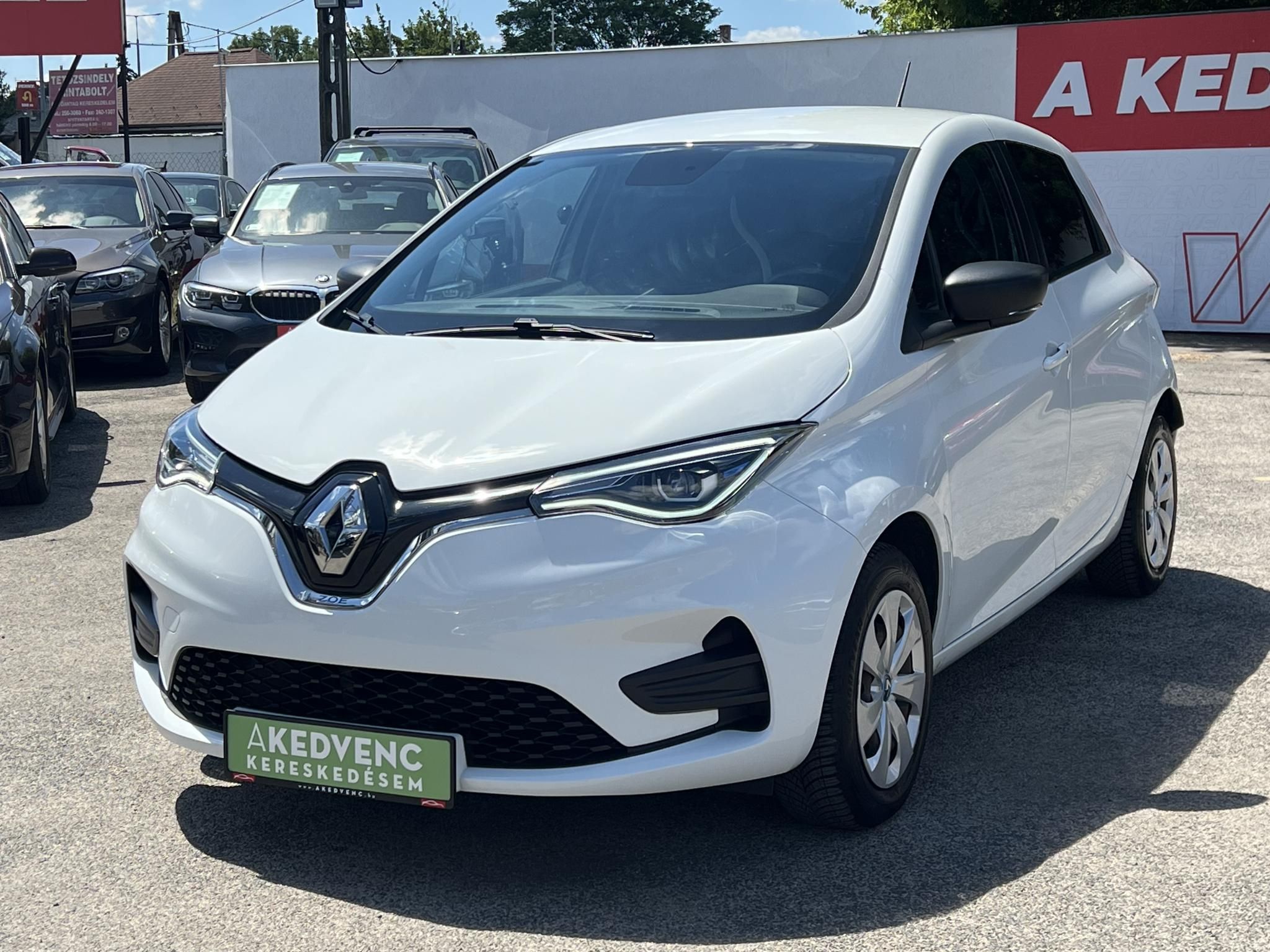 RENAULT ZOE E-Tech Electric 110 52 kWh Life 63e km. 300km hatótáv. CARPLAY!