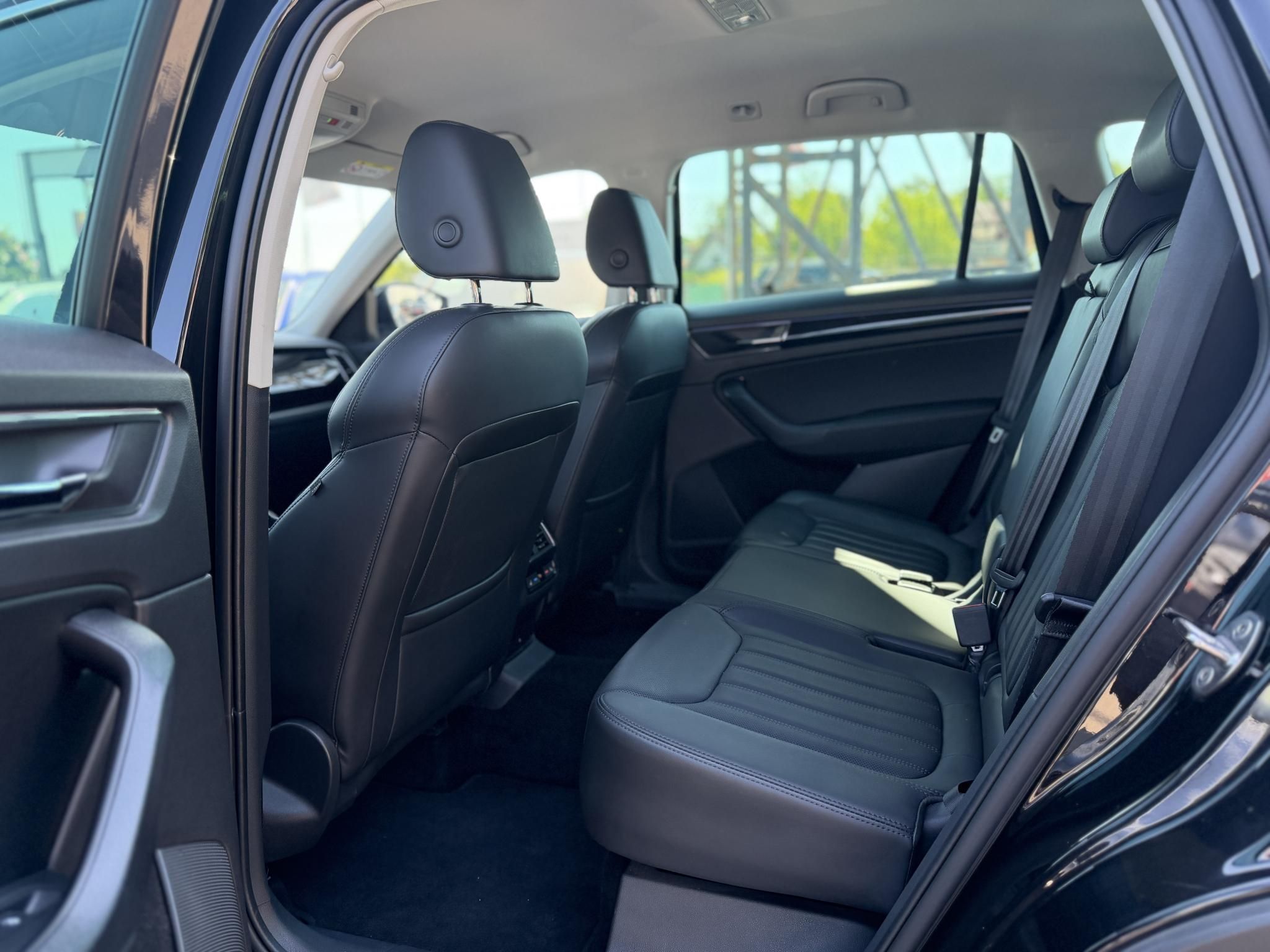 SKODA KODIAQ 2.0 TDI SCR L&K DSG [7 személy] 128e km. LED fényszórók. memória. vonóhorog. 360kamera. CANTON hifi!