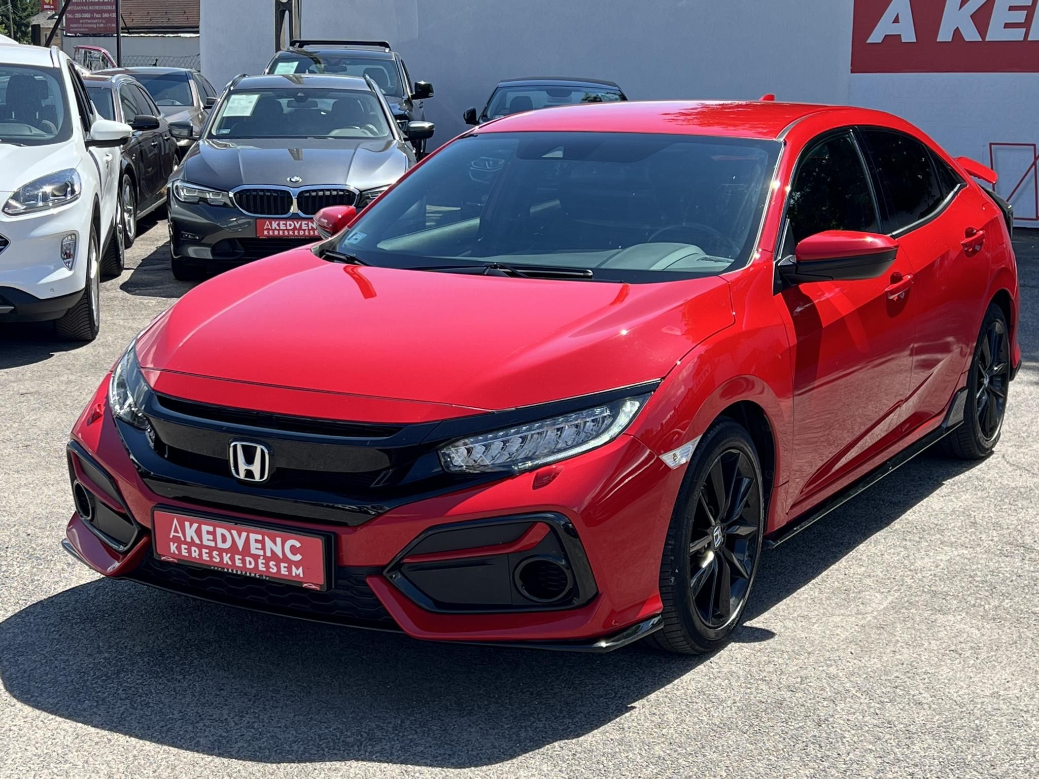 HONDA CIVIC 1.0 T Executive Sport Line 65e km. Magyarországi. 2 tulajdonos. Teljes szerviztörténet!