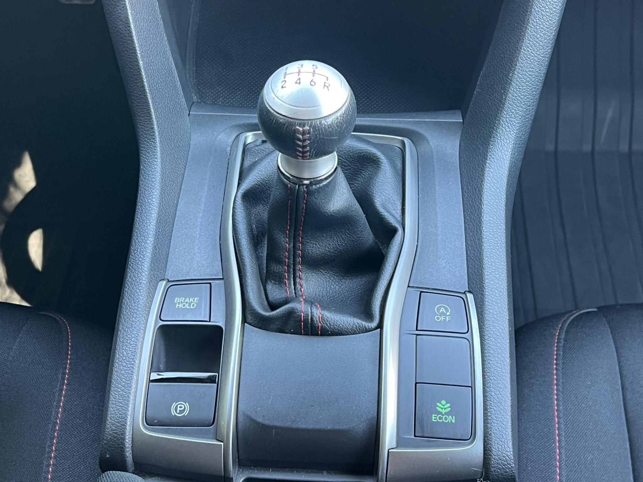 HONDA CIVIC 1.0 T Executive Sport Line 65e km. Magyarországi. 2 tulajdonos. Teljes szerviztörténet!
