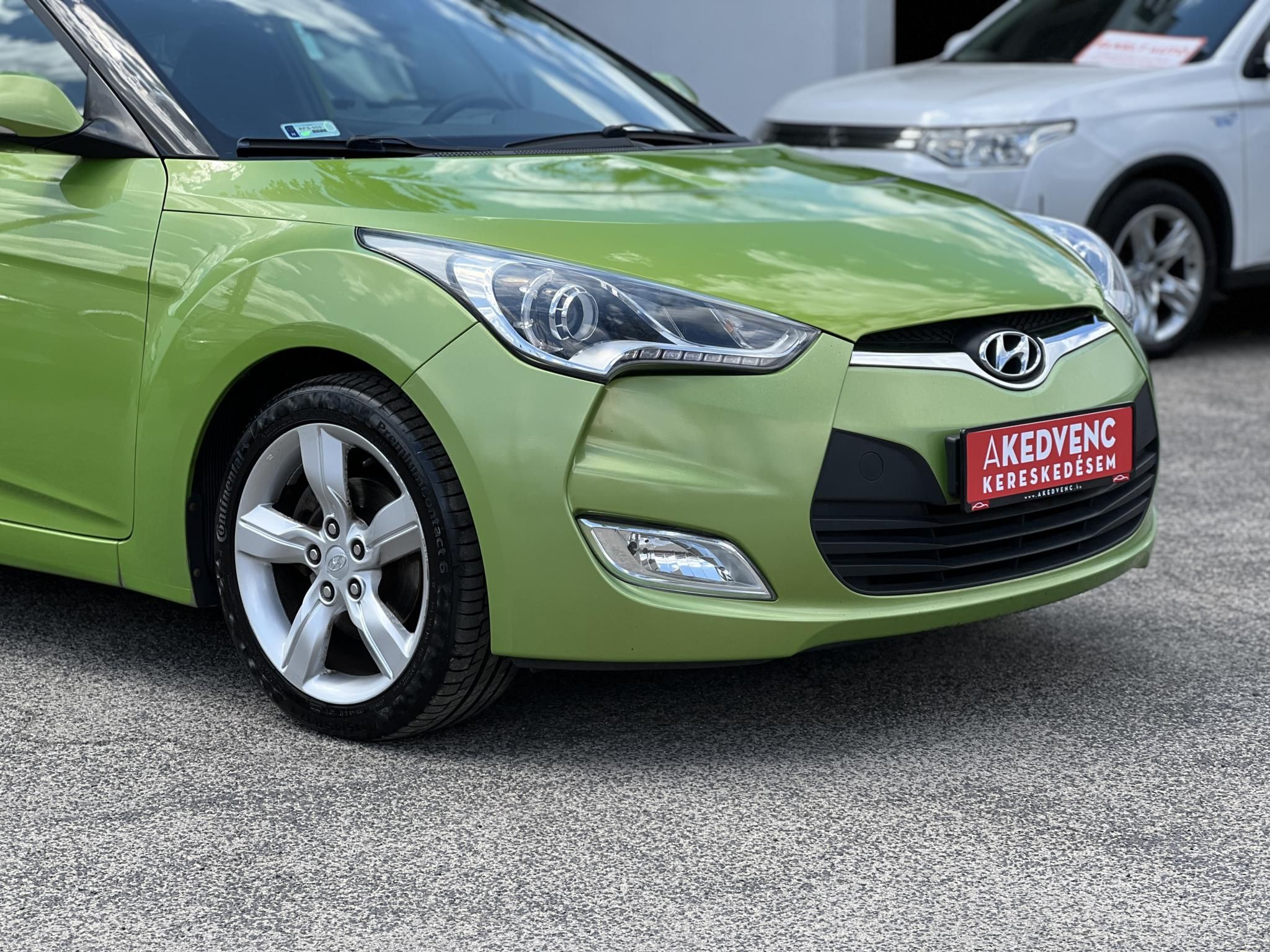 HYUNDAI VELOSTER 1.6 GDI Life klíma. tolatóradar. bluetooth. 2 gyári kulcs!