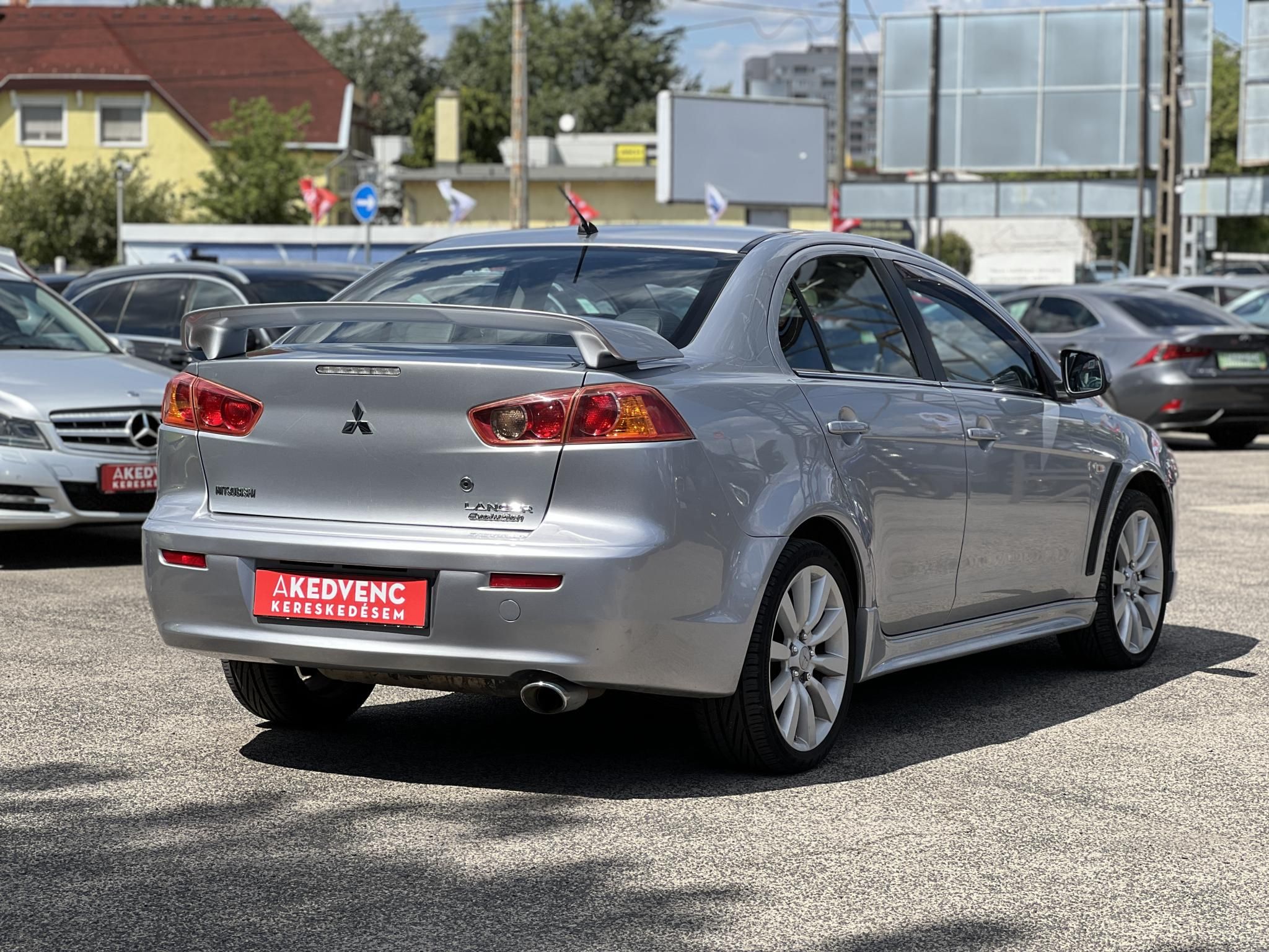 MITSUBISHI LANCER 2.0 DI-D Intense Rockford Fosgate hifi. ülésfűtés. bőrbelső. keyless. 18-as alufelnik!