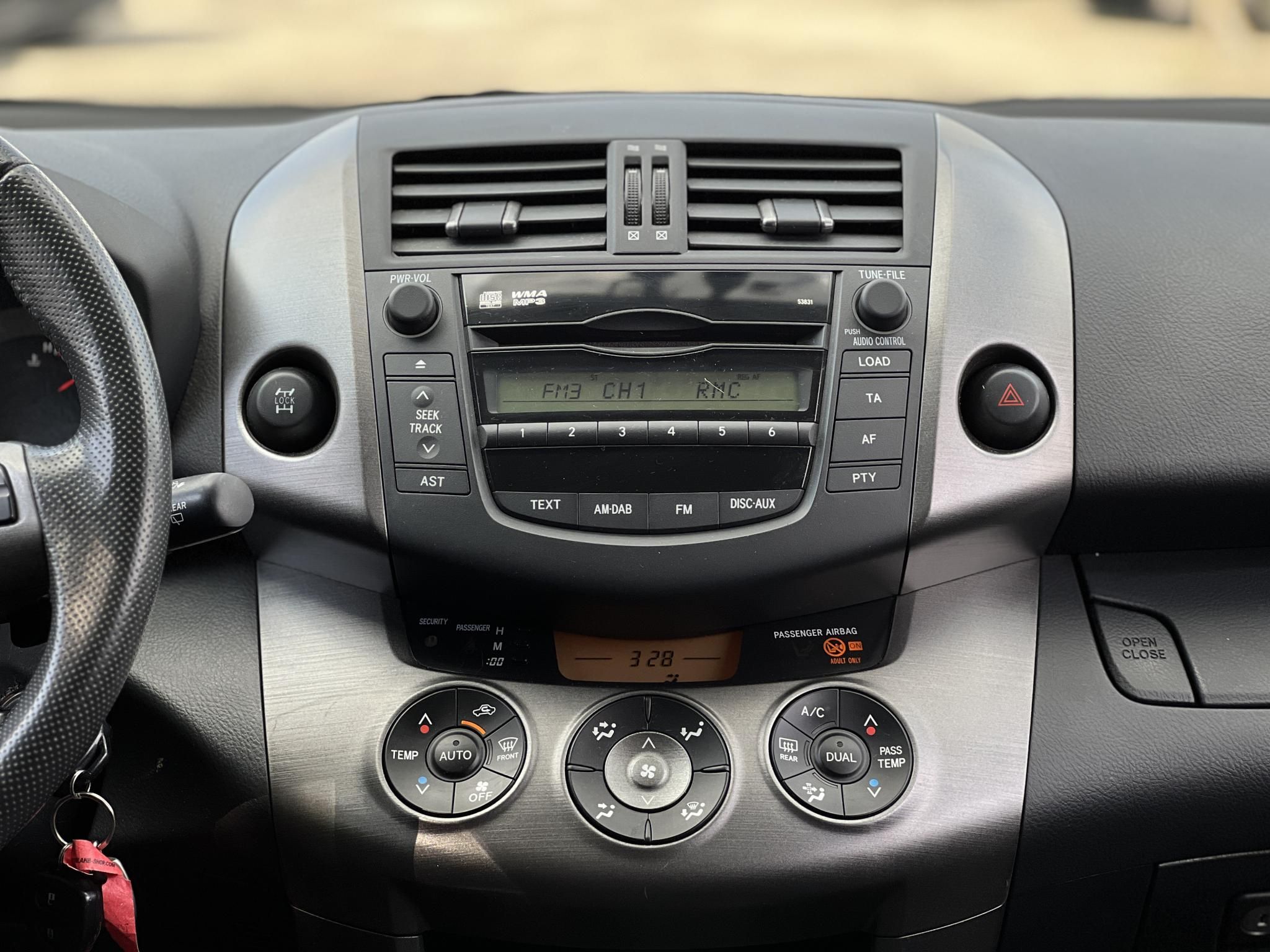 TOYOTA RAV 4 Rav4 2.0 Executive CVT 103e km! 4x4. bőrbelső. külső pótkeréktartó! :)