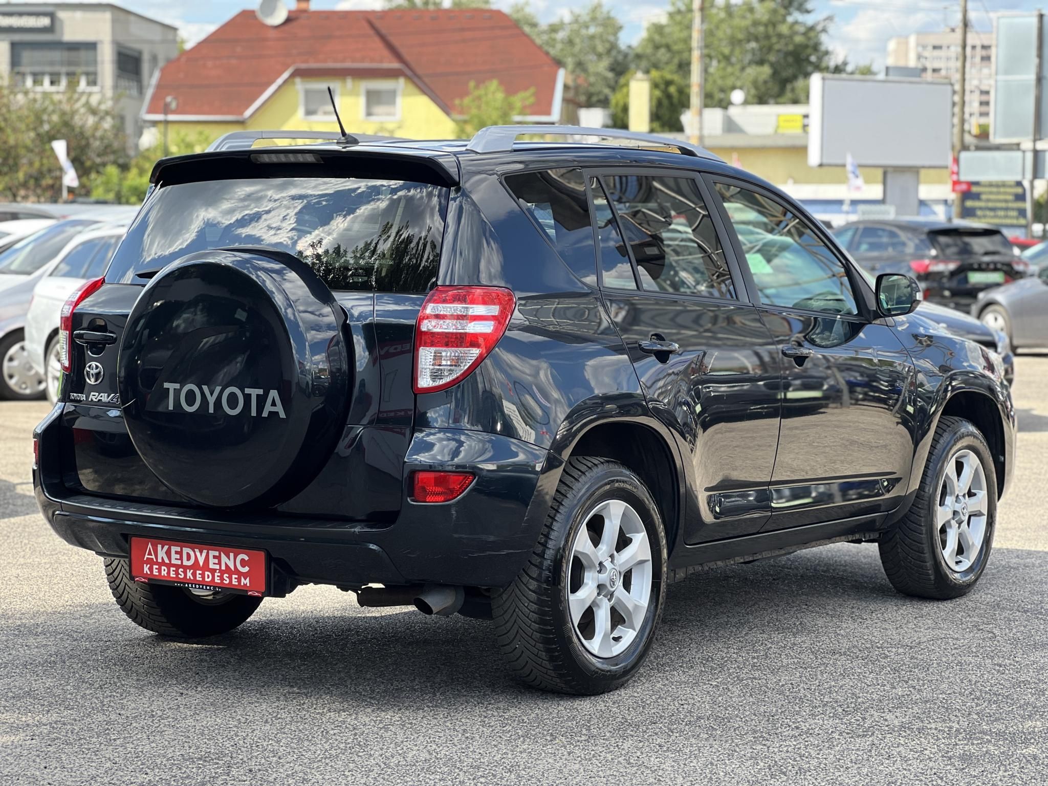 TOYOTA RAV 4 Rav4 2.0 Executive CVT 103e km! 4x4. bőrbelső. külső pótkeréktartó! :)