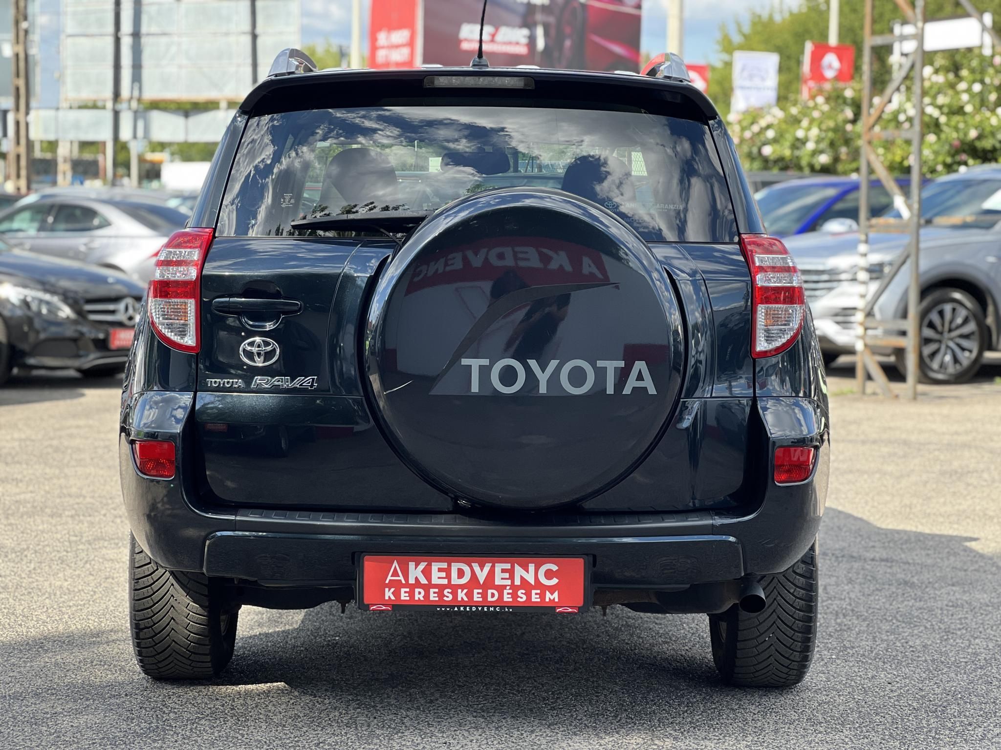 TOYOTA RAV 4 Rav4 2.0 Executive CVT 103e km! 4x4. bőrbelső. külső pótkeréktartó! :)