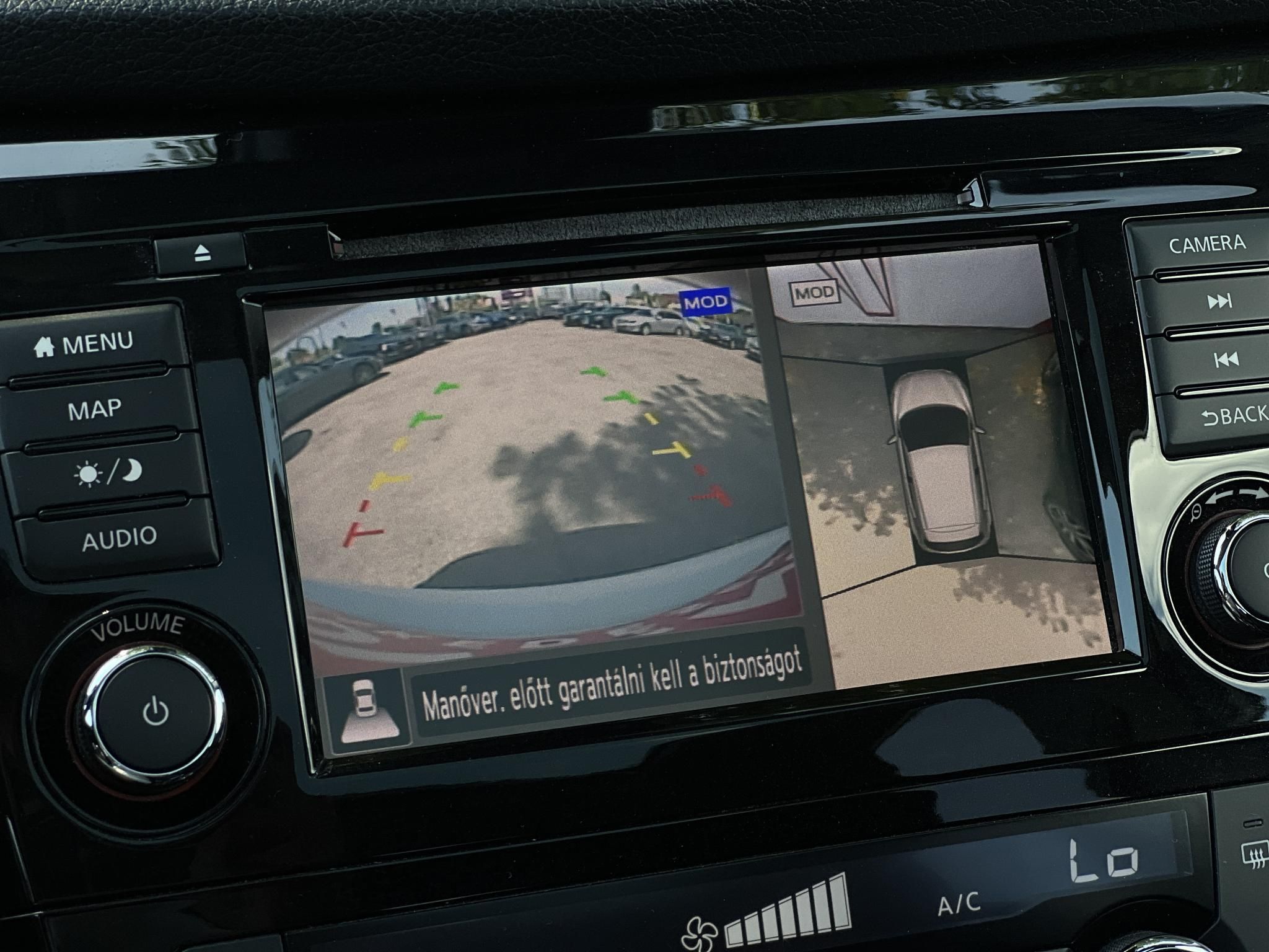 NISSAN QASHQAI 1.3 DIG-T N-Connecta 63e km. Magyarországi. rendszeresen szervizelt!