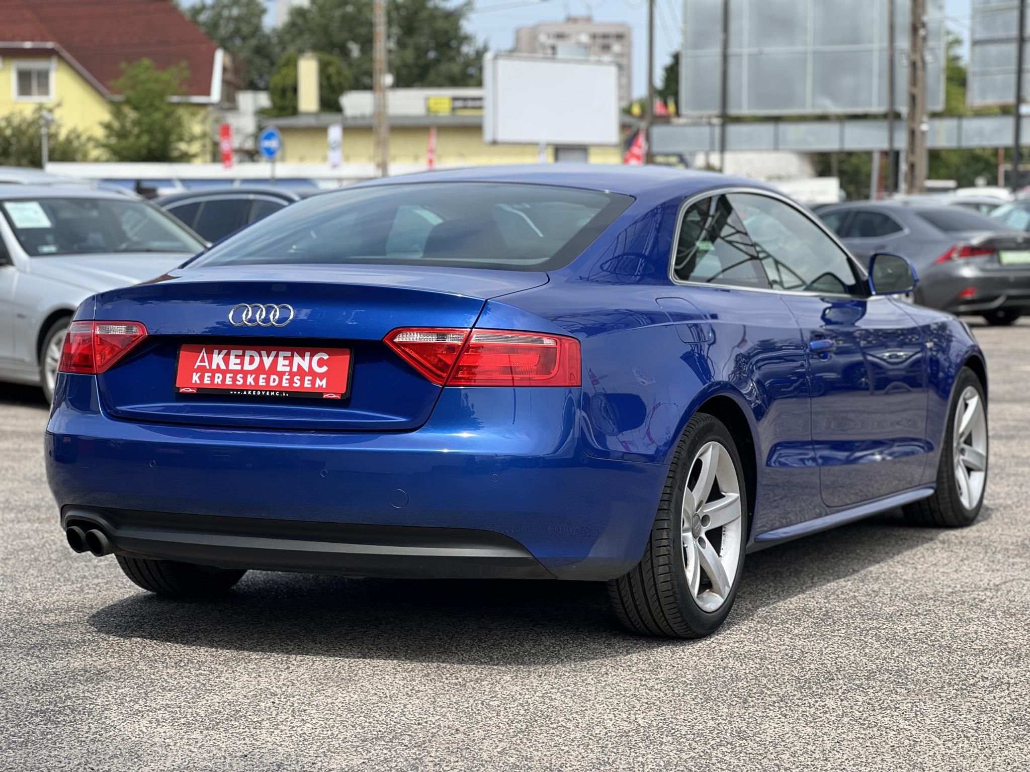 AUDI A5 Coupé 2.0 T FSi S-line 163e km. sérülésmentes. téli-nyári gumi. dokumentált előélet!