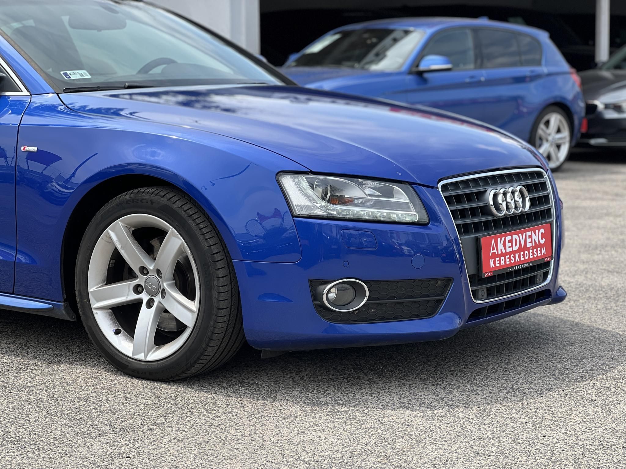 AUDI A5 Coupé 2.0 T FSi S-line 163e km. sérülésmentes. téli-nyári gumi. dokumentált előélet!