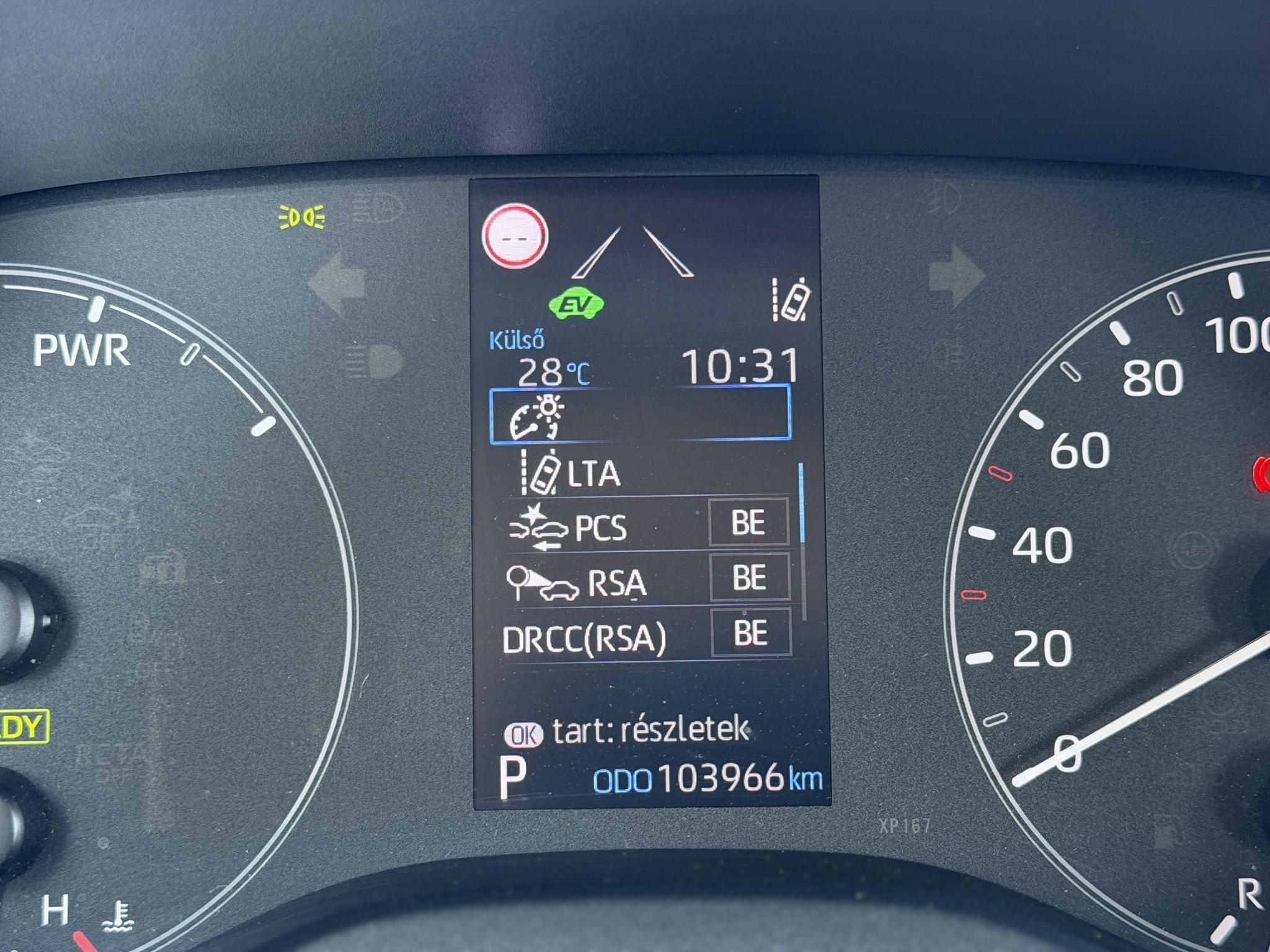 TOYOTA YARIS 1.5 Hybrid Comfort Tech e-CVT 103e km. ülésfűtés. kormányfűtés. kamera. sávtartó. digitklíma