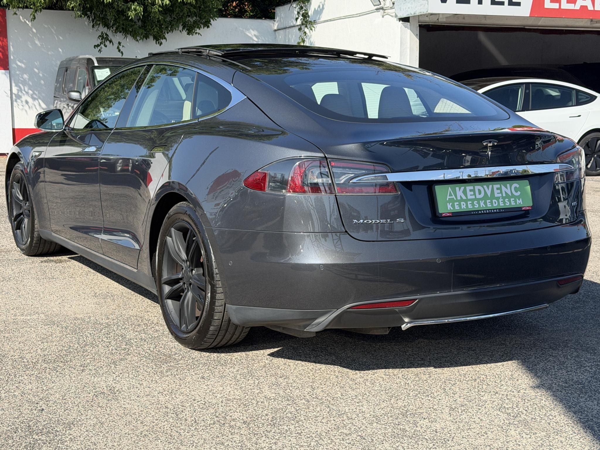 TESLA MODEL S 85 (Automata) SC01. CCS UPGRADE. FREE SUPERCHARGER. 88% AKKU!