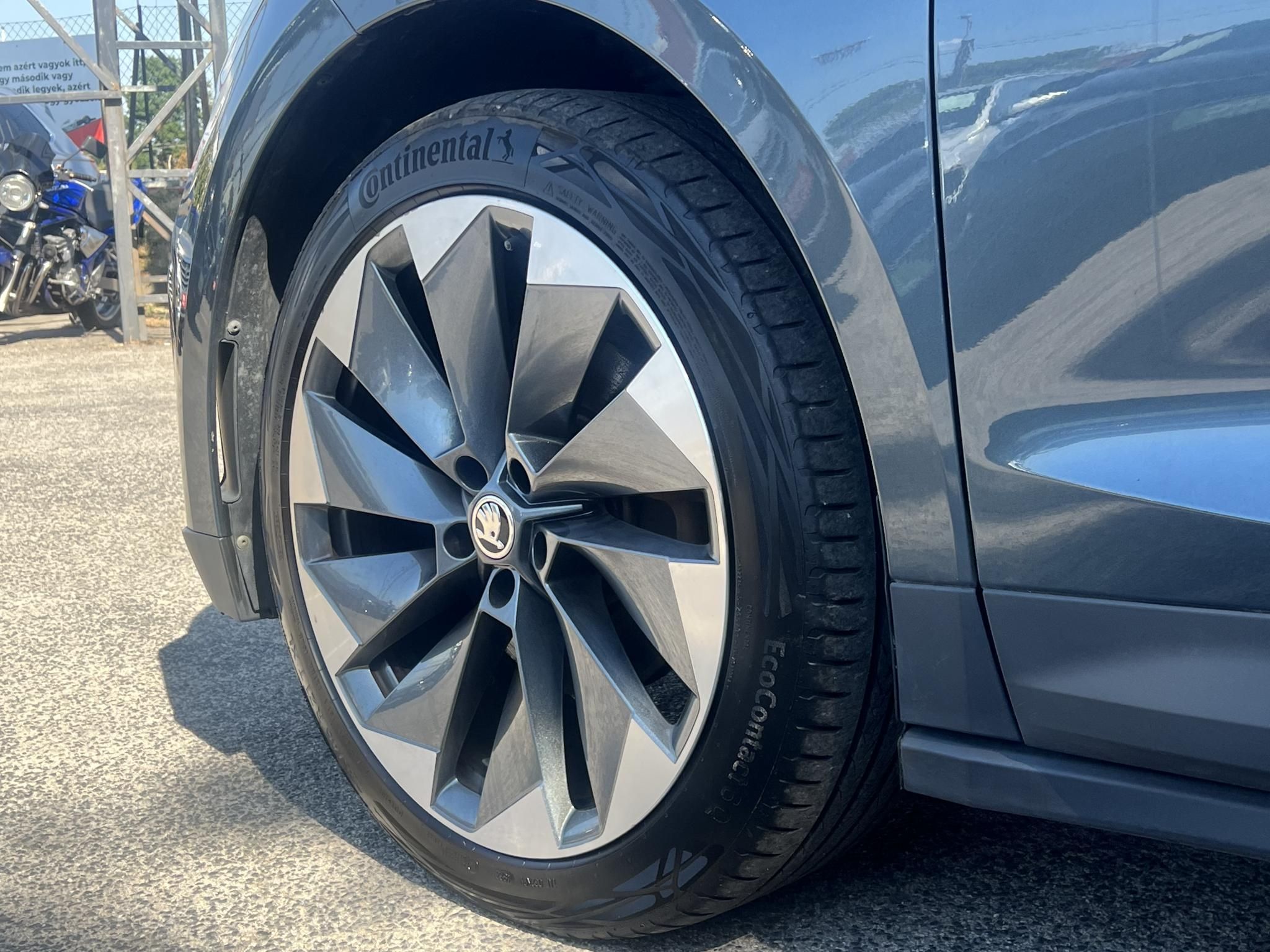 SKODA ENYAQ iV 60 Perfect Led fényszóró Navigáció Carplay Keyless Tolatókamera!