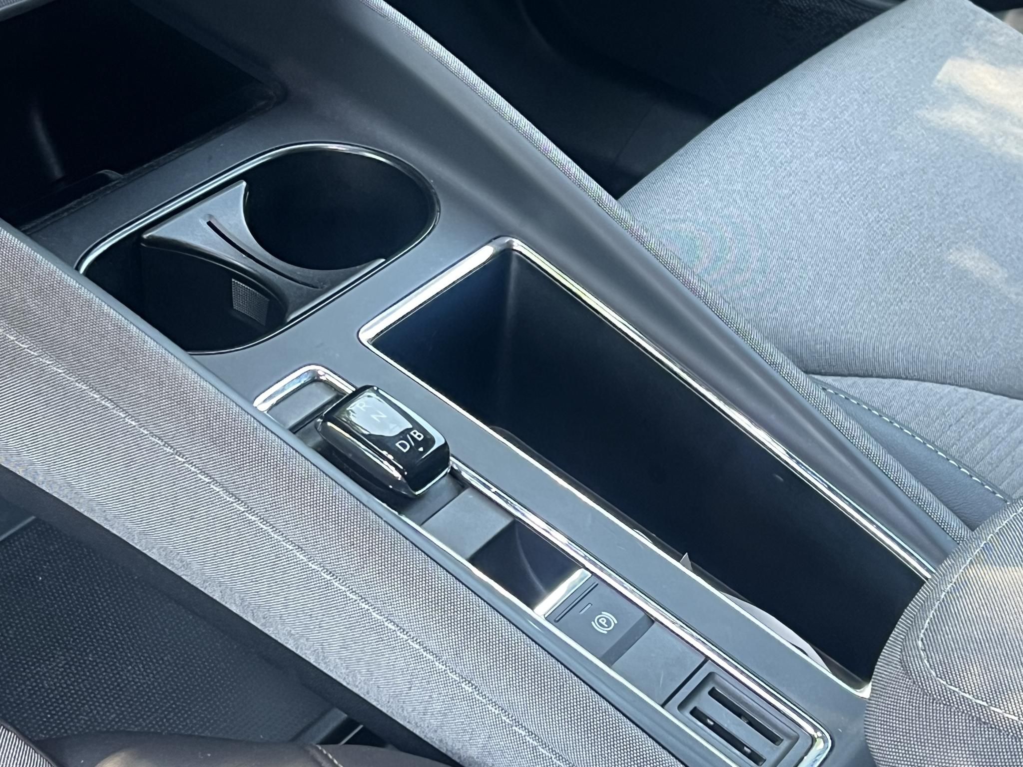 SKODA ENYAQ iV 60 Perfect Led fényszóró Navigáció Carplay Keyless Tolatókamera!